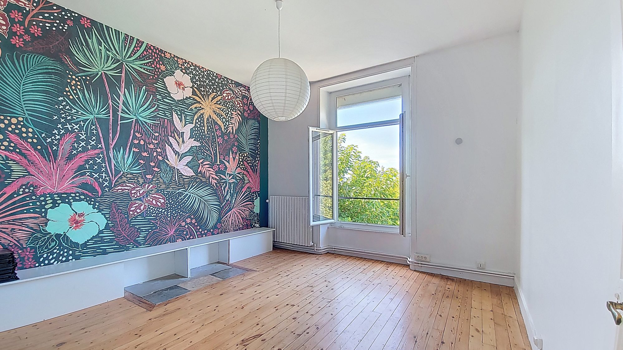 Maison de caractère- T6 - 5 chambres - Terrain plat sans aucun vis à vis Ville-sous-Anjou 38150