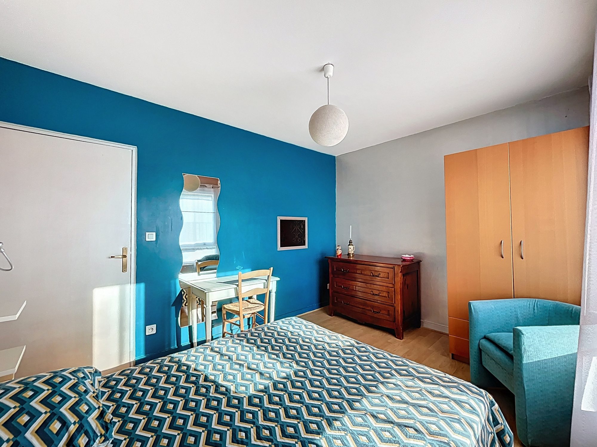 A VENDRE EN EXCLUSIVITE T4 lumineux avec balcon – Étage élevé, vue dégagée, cadre verdoyant et calme ! Villeurbanne 69100