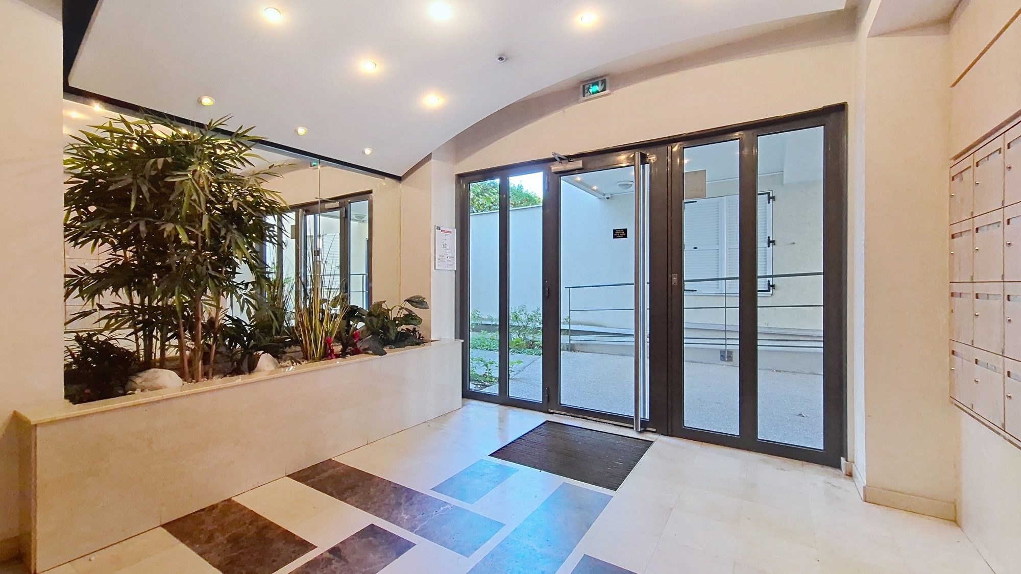 Coeur de Monchat - Grand T2 de 43m² avec balcon - DPE C Lyon 69003