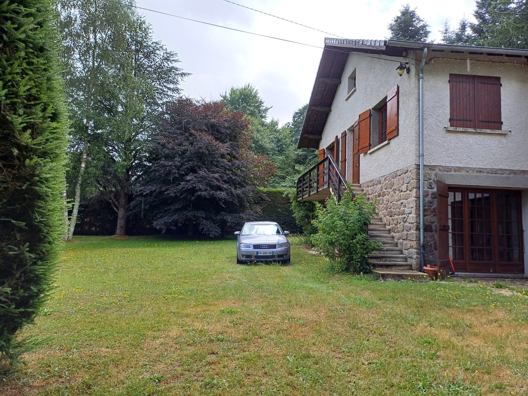 Maison - 11 pièces - 200 m² - Chenereilles (43190)