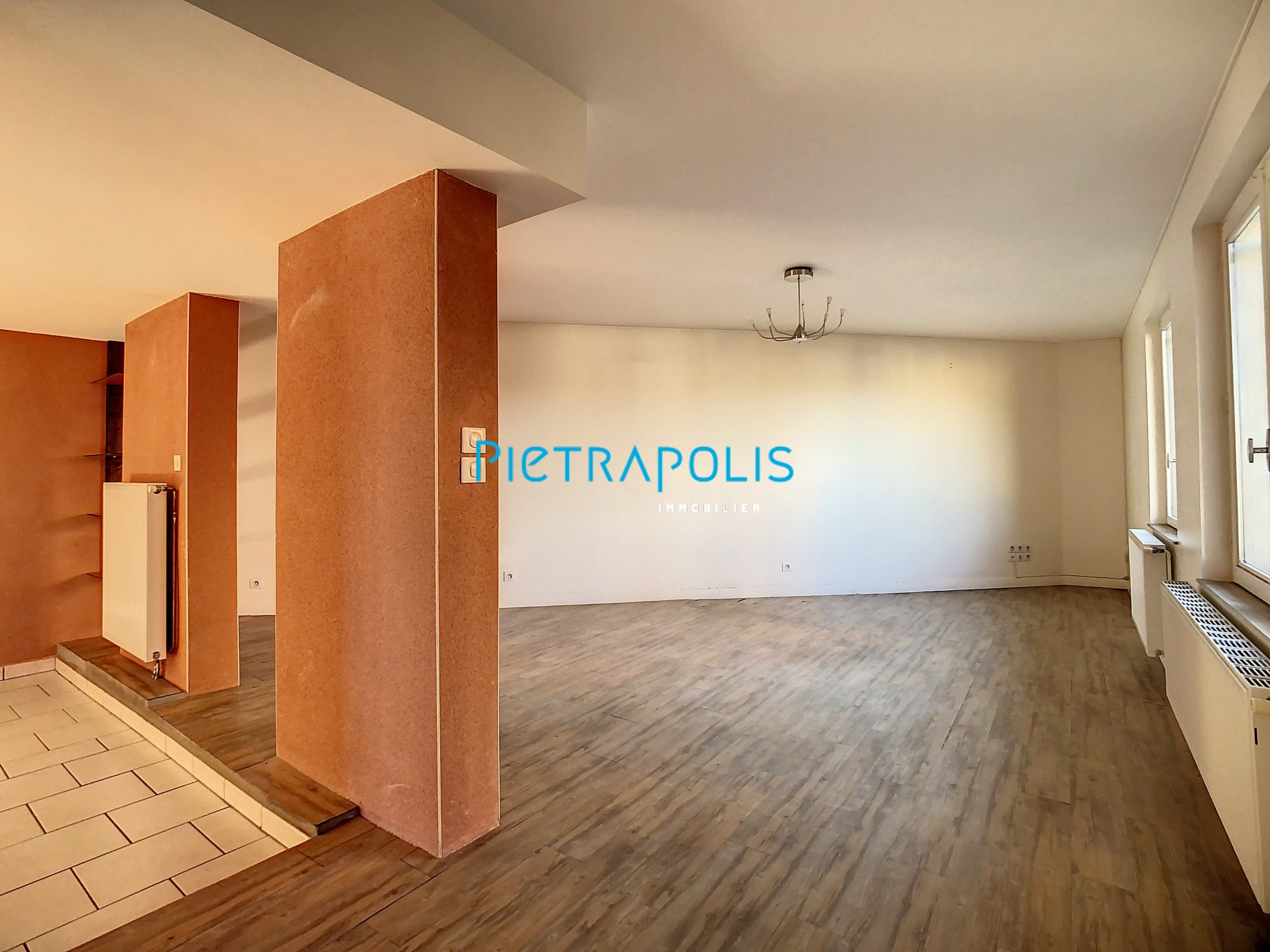 Maison de village 3 PCS 85 m² Châtillon-sur-Chalaronne 01400