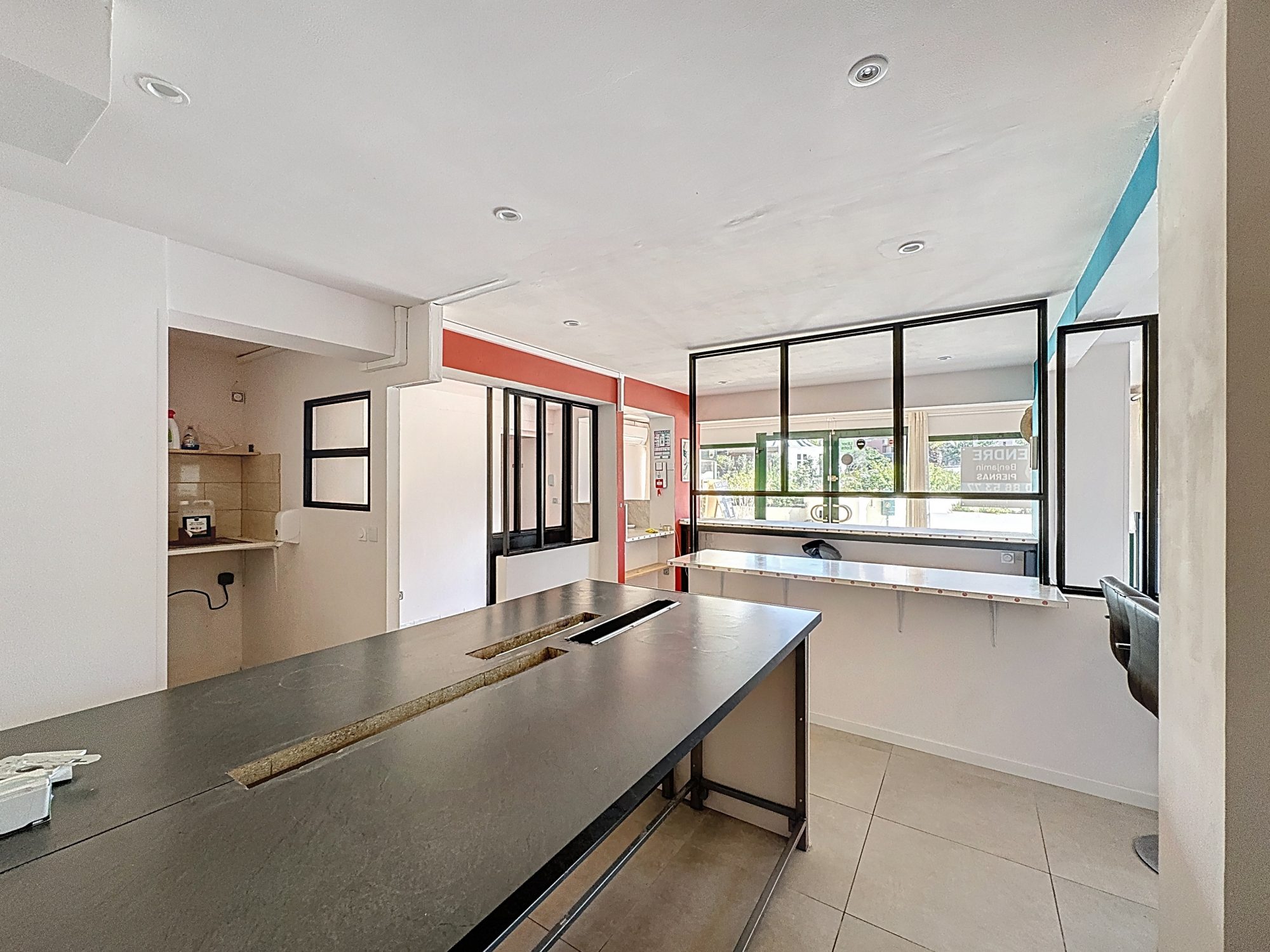 SETE - Quartier Corniche - Murs commerciaux de 87m² Sète 34200