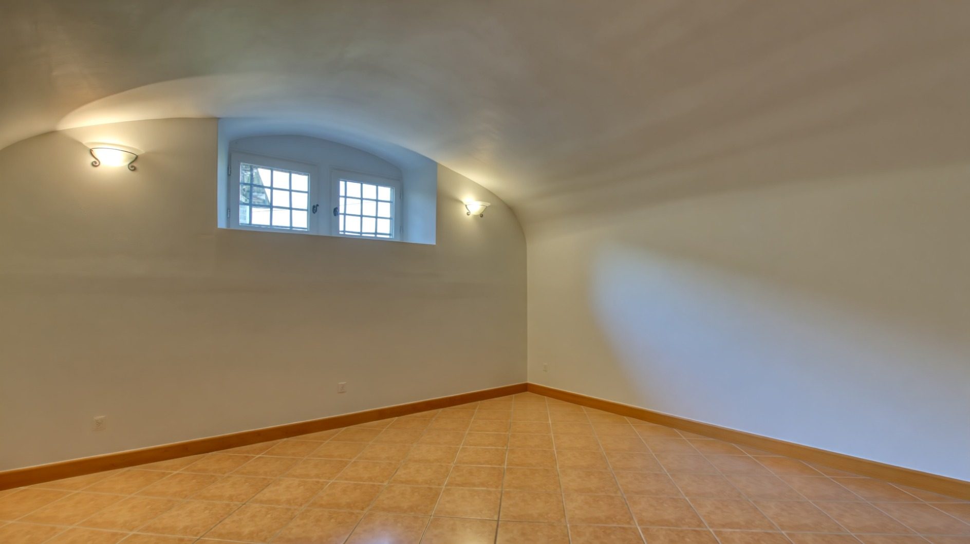 5min A43-Propriété du XV et XVII ème siècles sur un terrain de 1010 M2 Sérézin-de-la-Tour 38300