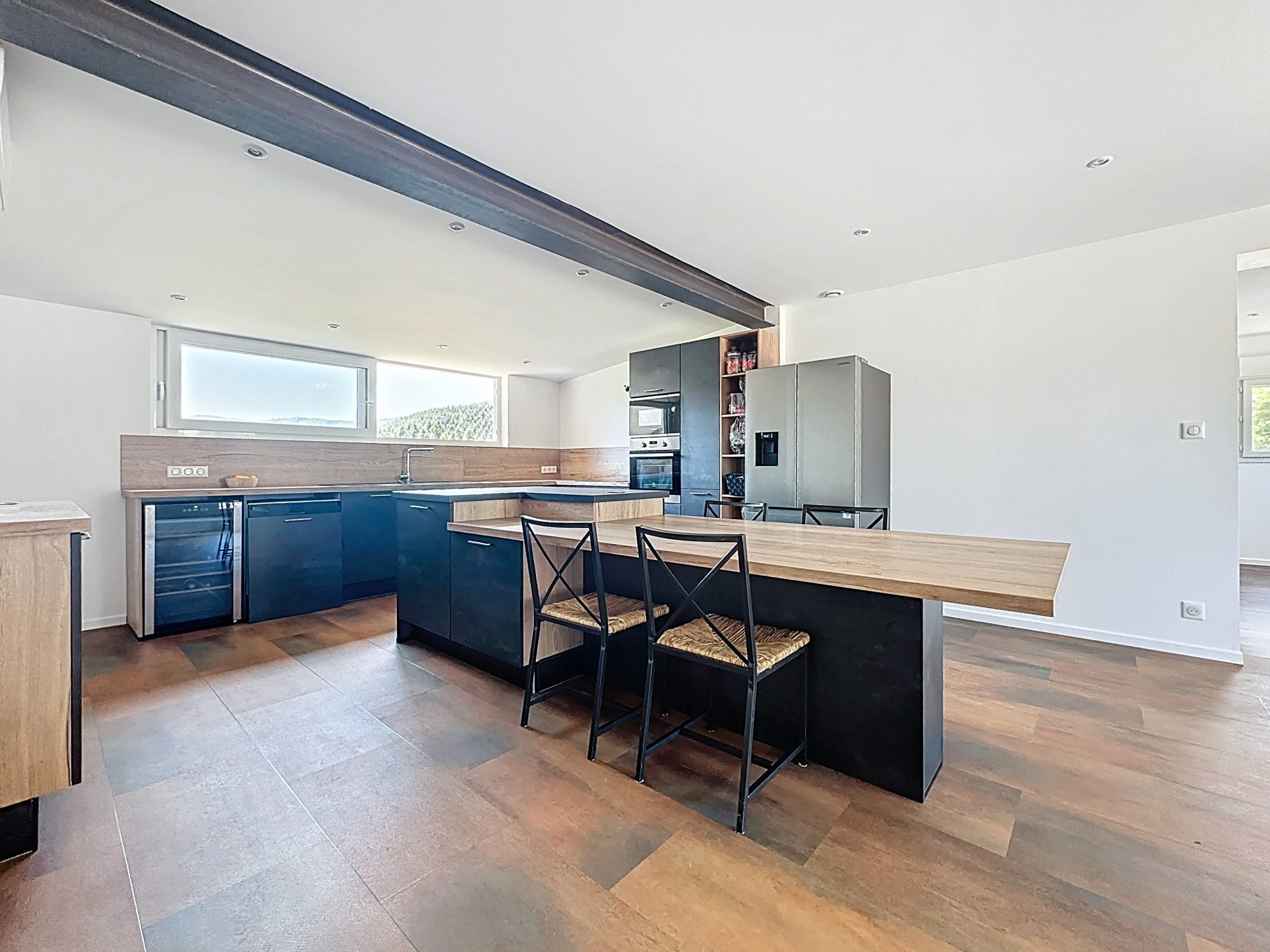 Maison spacieuse, lumineuse sans aucuns travaux intérieur à prévoir Tarare 69170