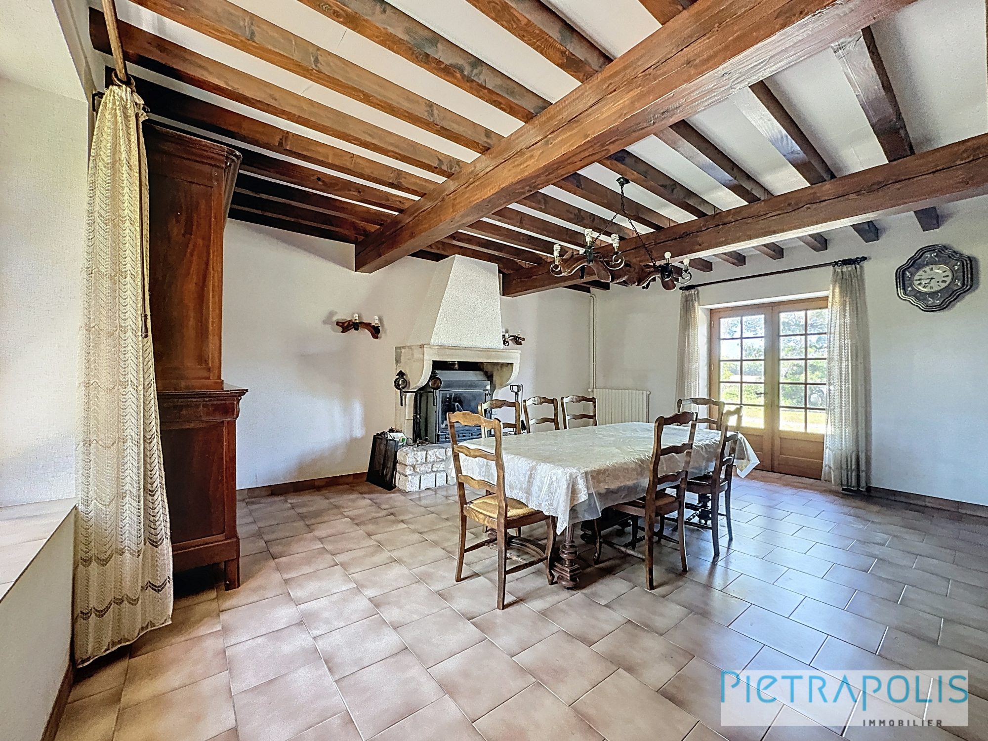 Fermette avec dépendances et hangar proche Villars-les-dombes Bouligneux 01330