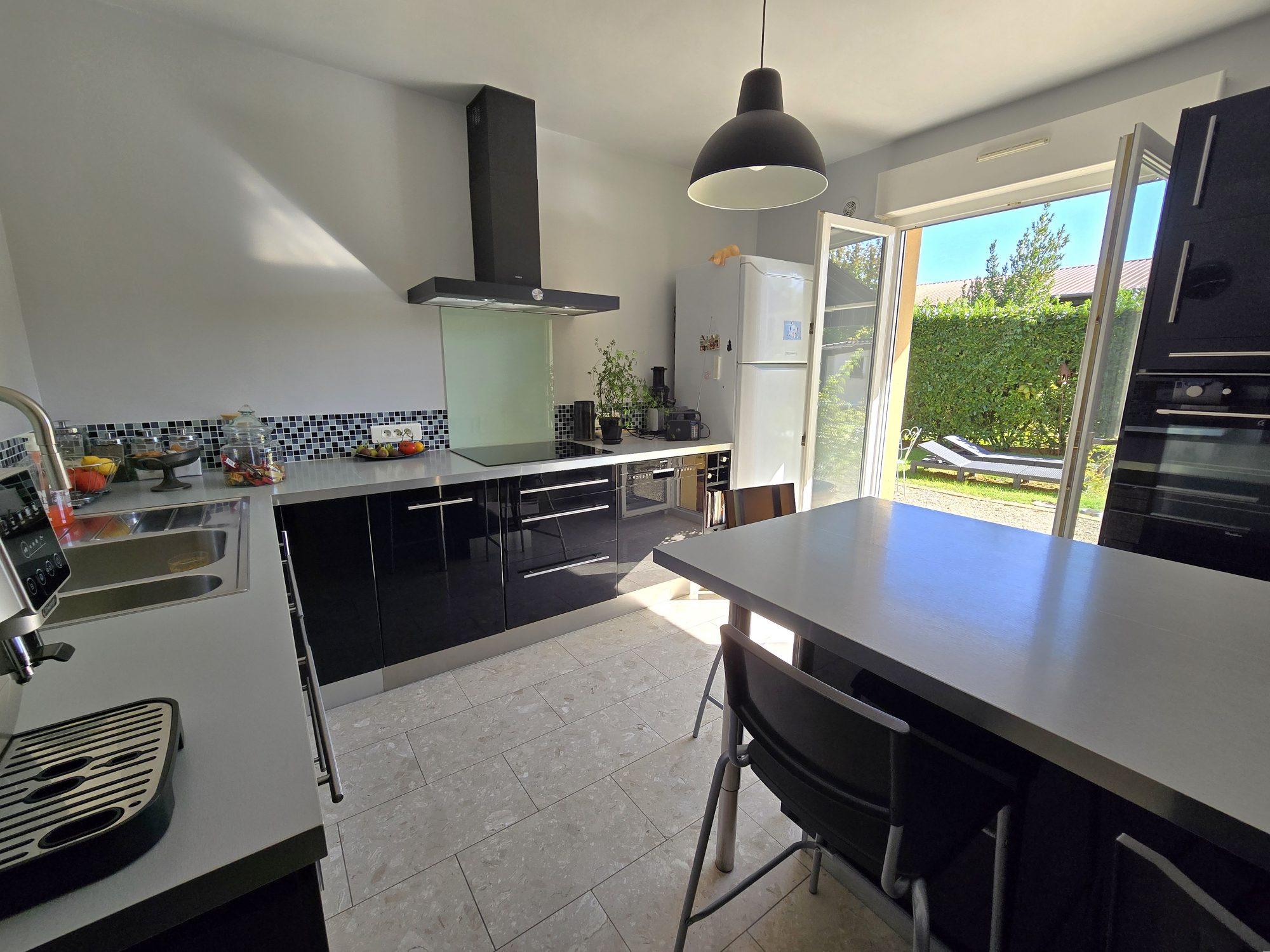 Maison familiale 175m² - 8 Pièces - 6 Chambres - Piscine Bellefond 21490