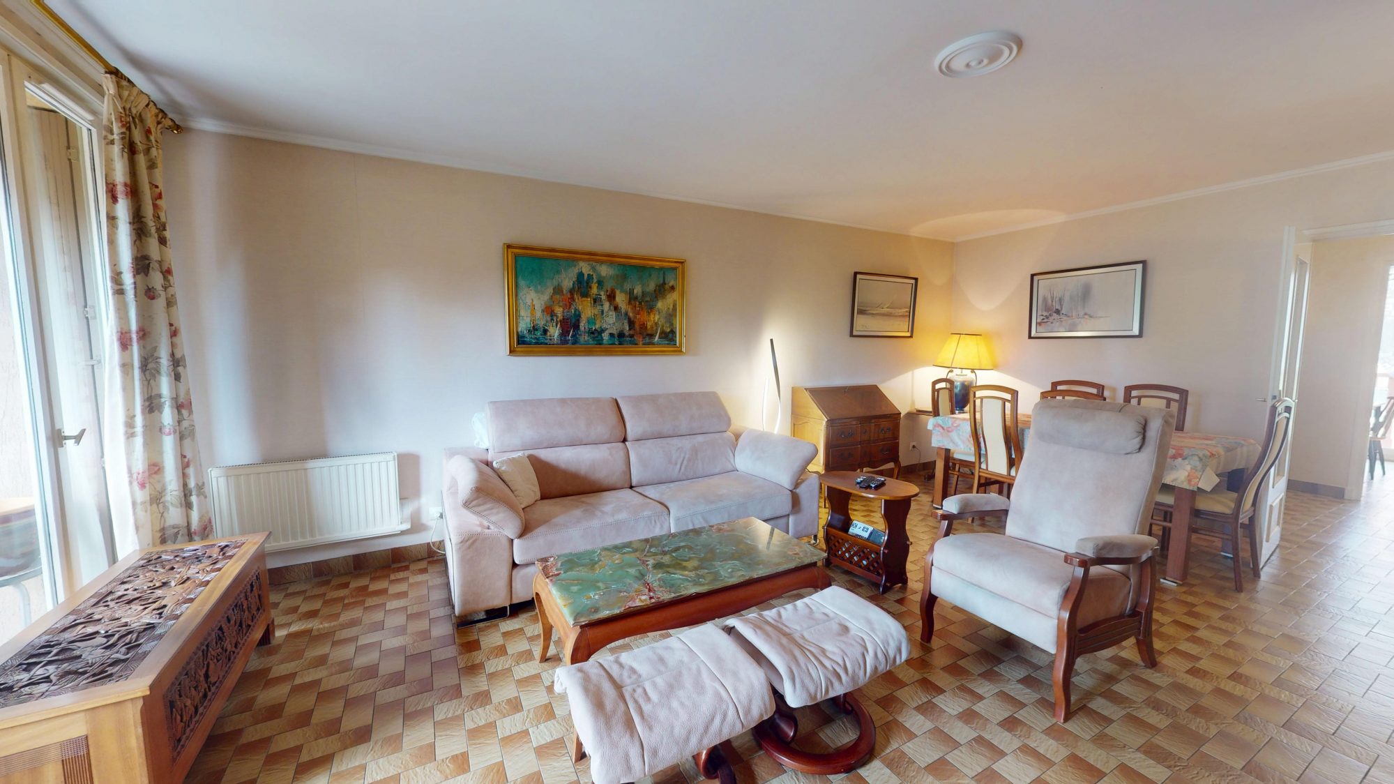 Appartement T5 avec Garage et Place de stationnement Le Puy-en-Velay 43000