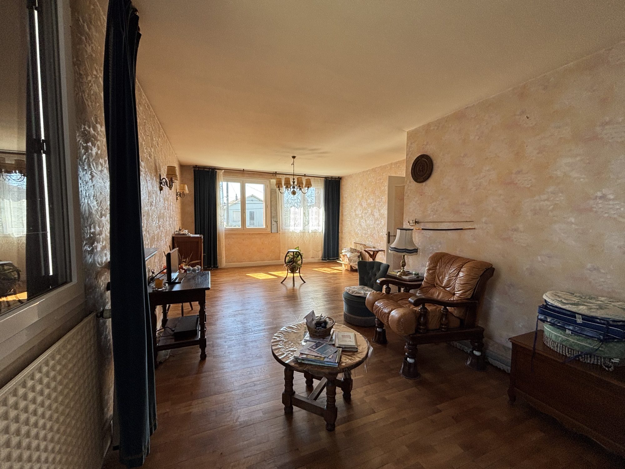 Maison - 7 pièces - 170 m² - Ambert (63600)