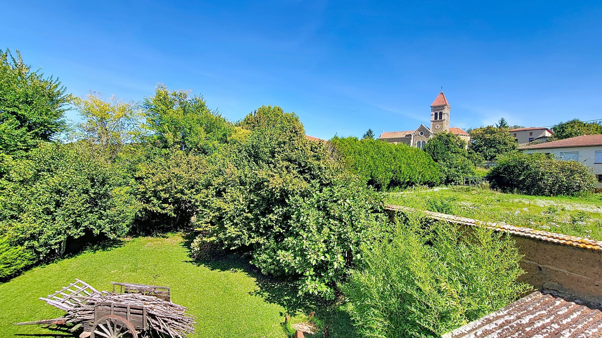 Maison de caractère- T6 - 5 chambres - Terrain plat sans aucun vis à vis Ville-sous-Anjou 38150