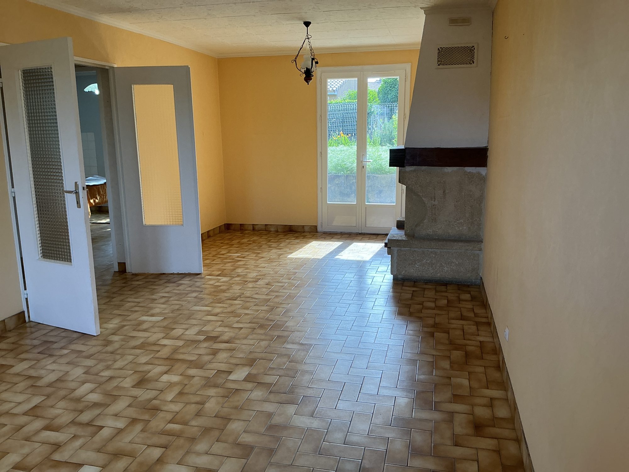 Maison - 6 pièces - 111 m² - Annonay (07100)