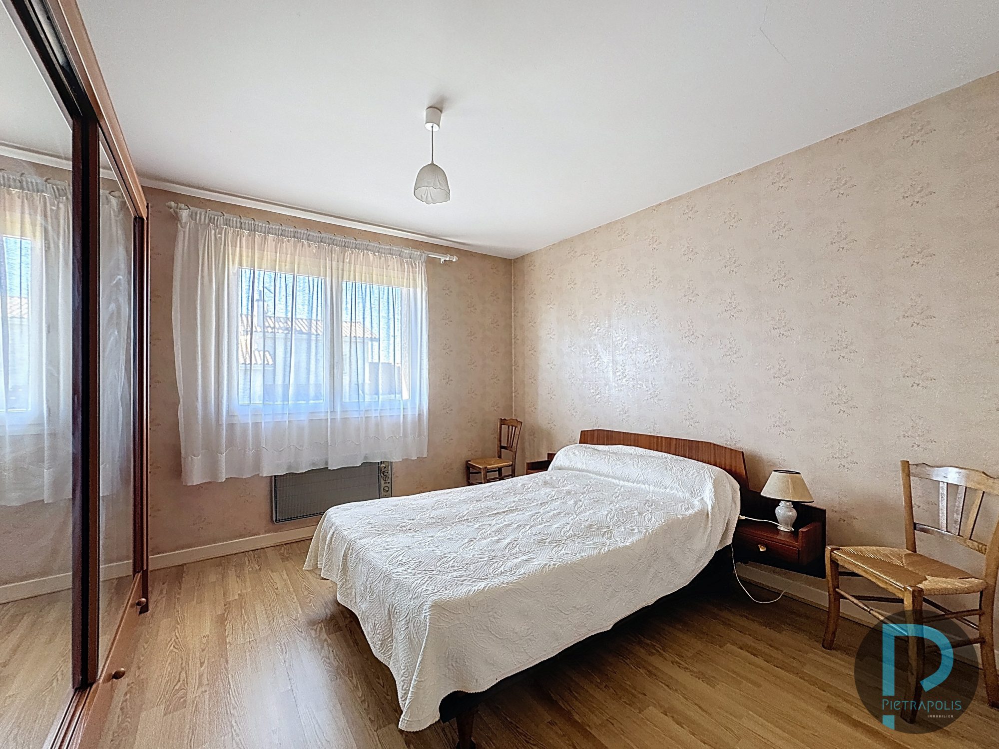 MAISON 4 CHAMBRES - CENTRE CIVRIEUX civrieux 01390