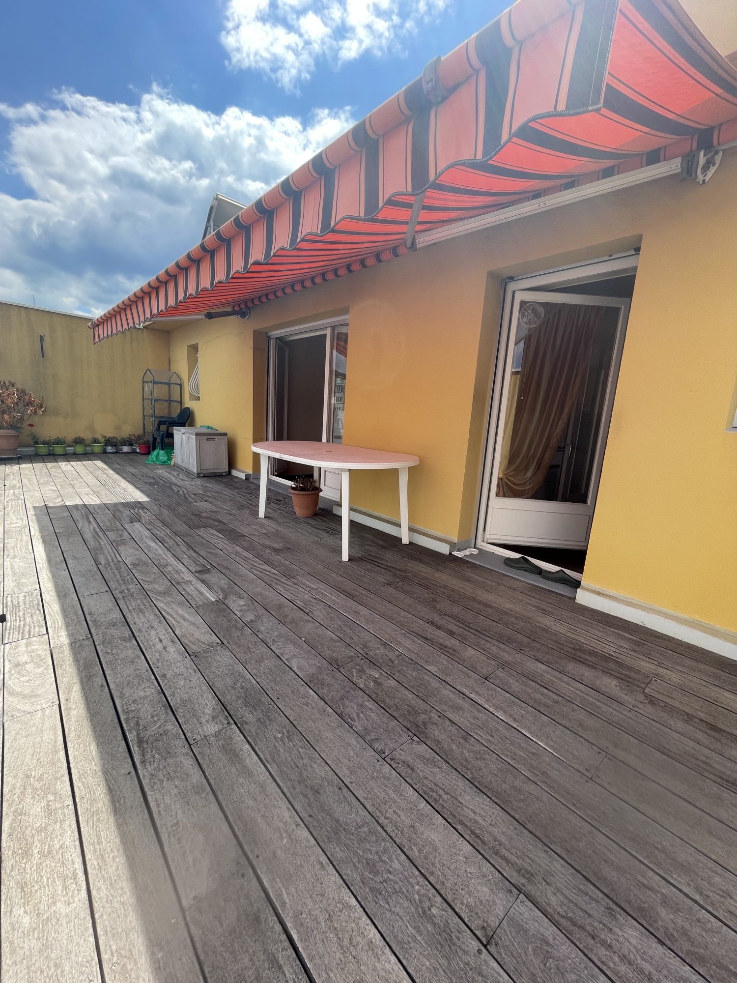 Appartement - 3 pièces - 68 m² - Saint-Étienne (42000)