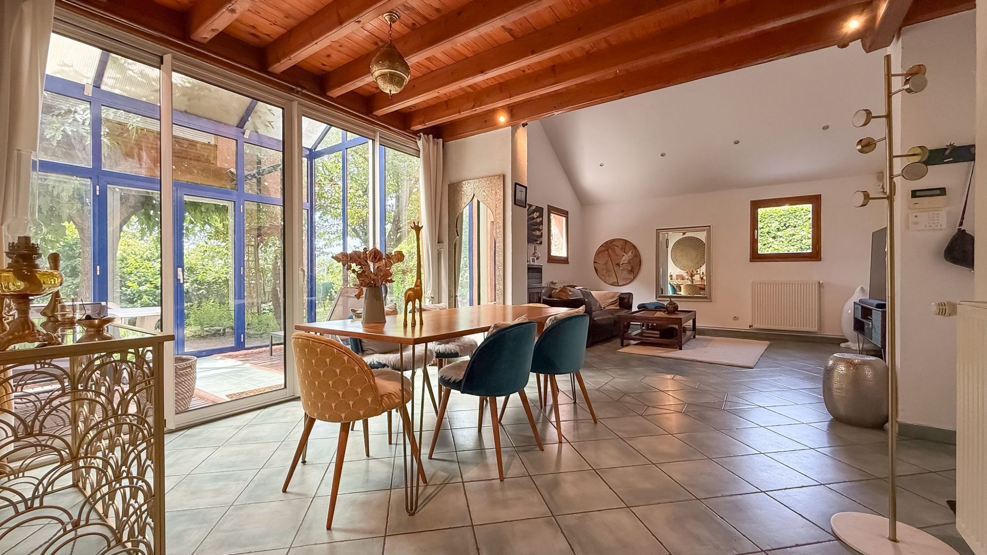 Maison 5 chambres/grand jardin et garage