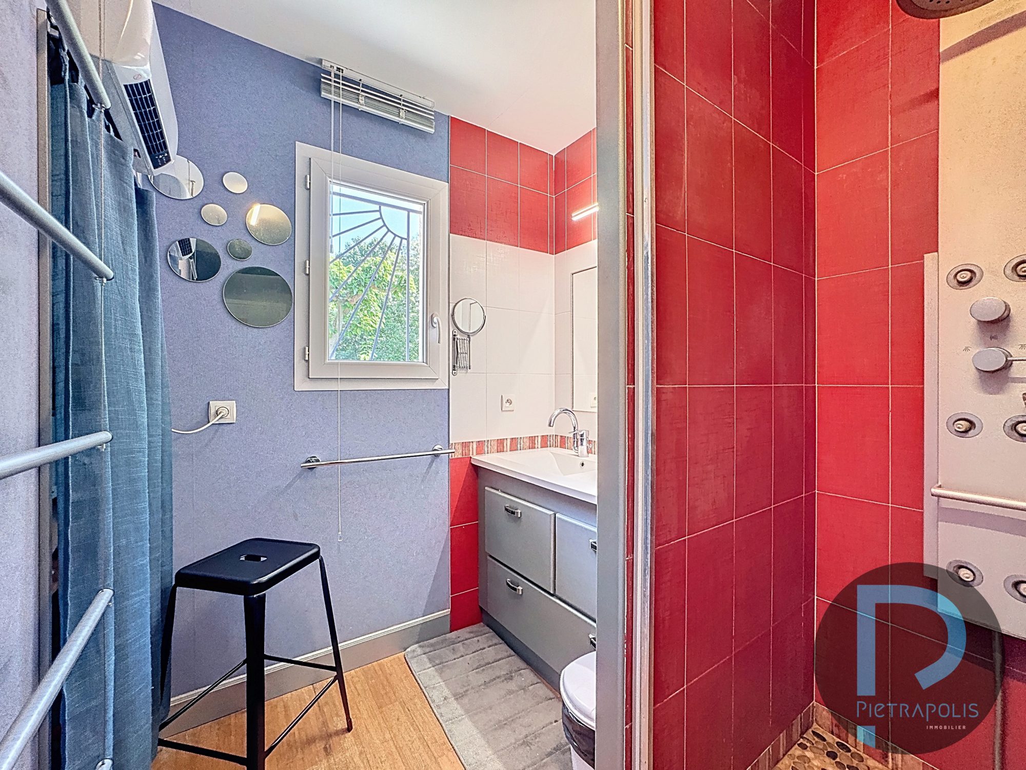 VILLA PLAIN PIED - 1500 m2 de terrain à  LA CHAPELLE DE GUINCHAY La Chapelle-de-Guinchay 71570