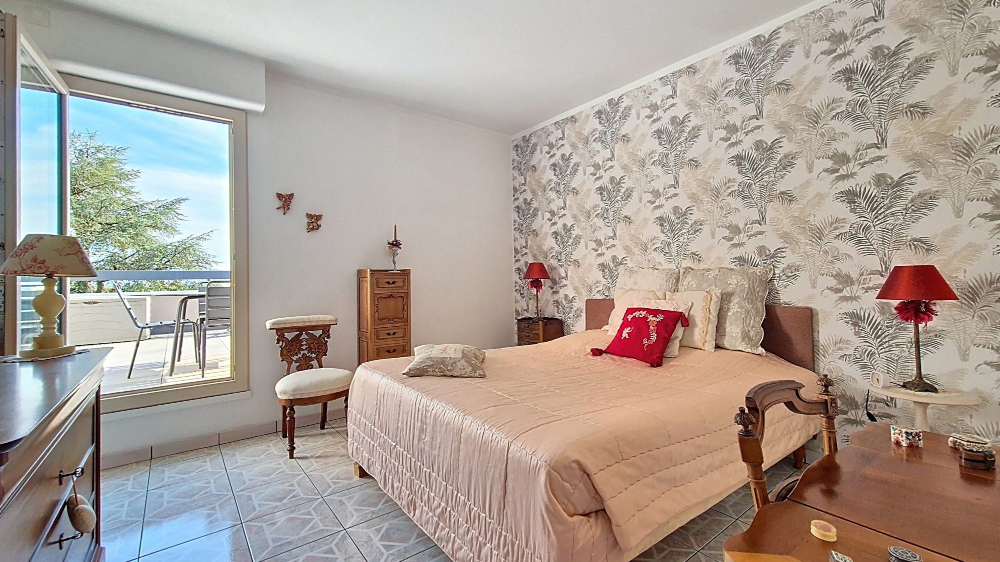 Cadre verdoyant – T4 Duplex 109m² - terrasse sans vis-à-vis Caluire-et-Cuire 69300