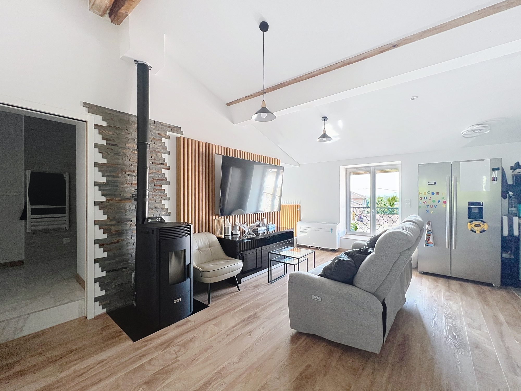 Appartement T4 de 67m2 entièrement rénové avec jardin