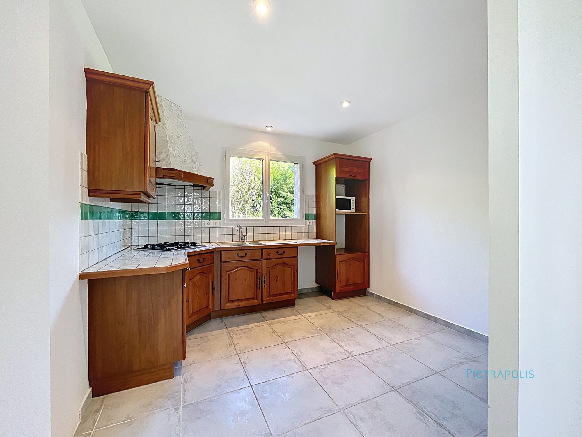 MAISON SAVIGNEUX   VENDUE Savigneux 01480