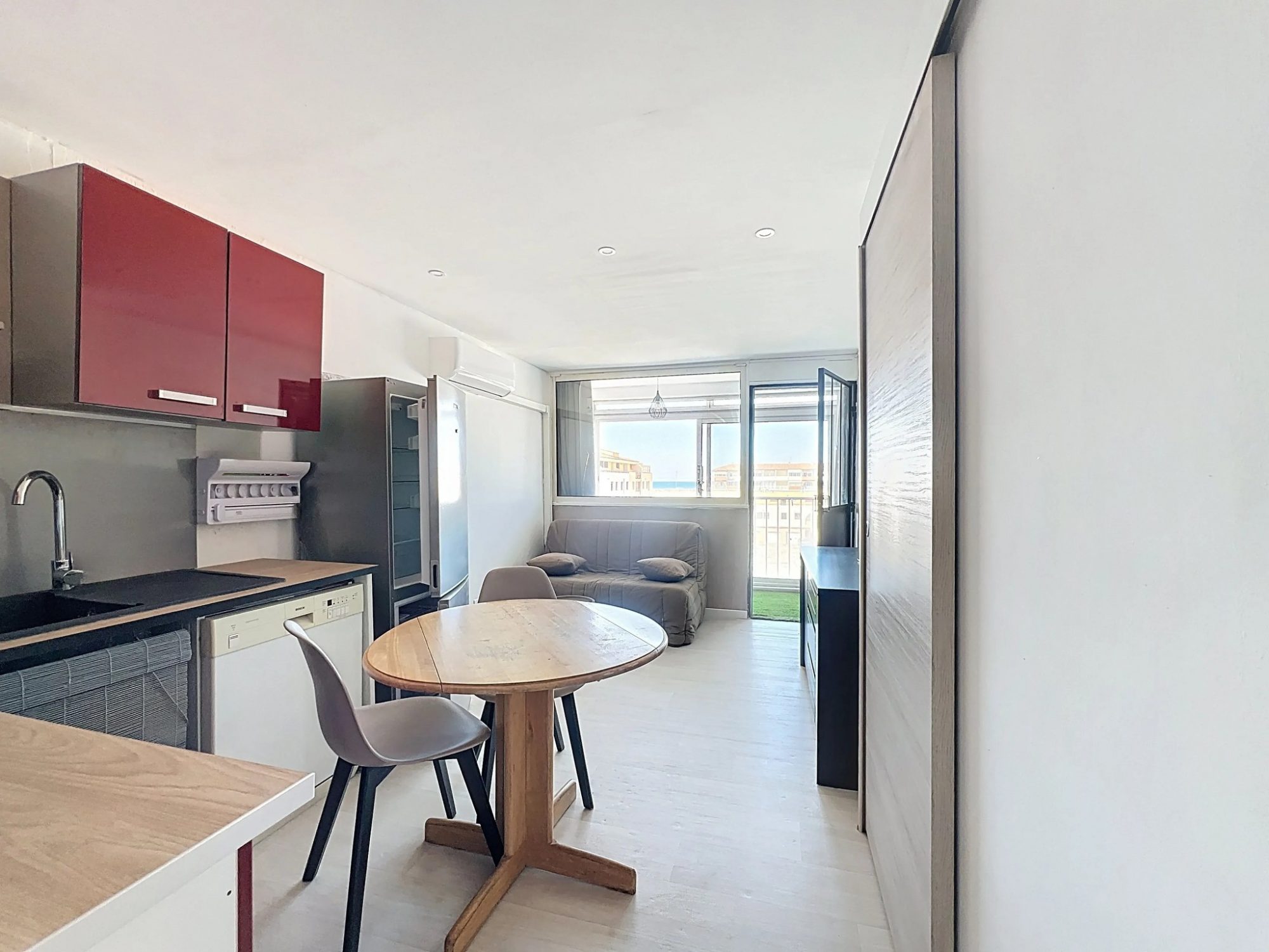 SÈTE : Les quilles, appartement T2 + ascenseur