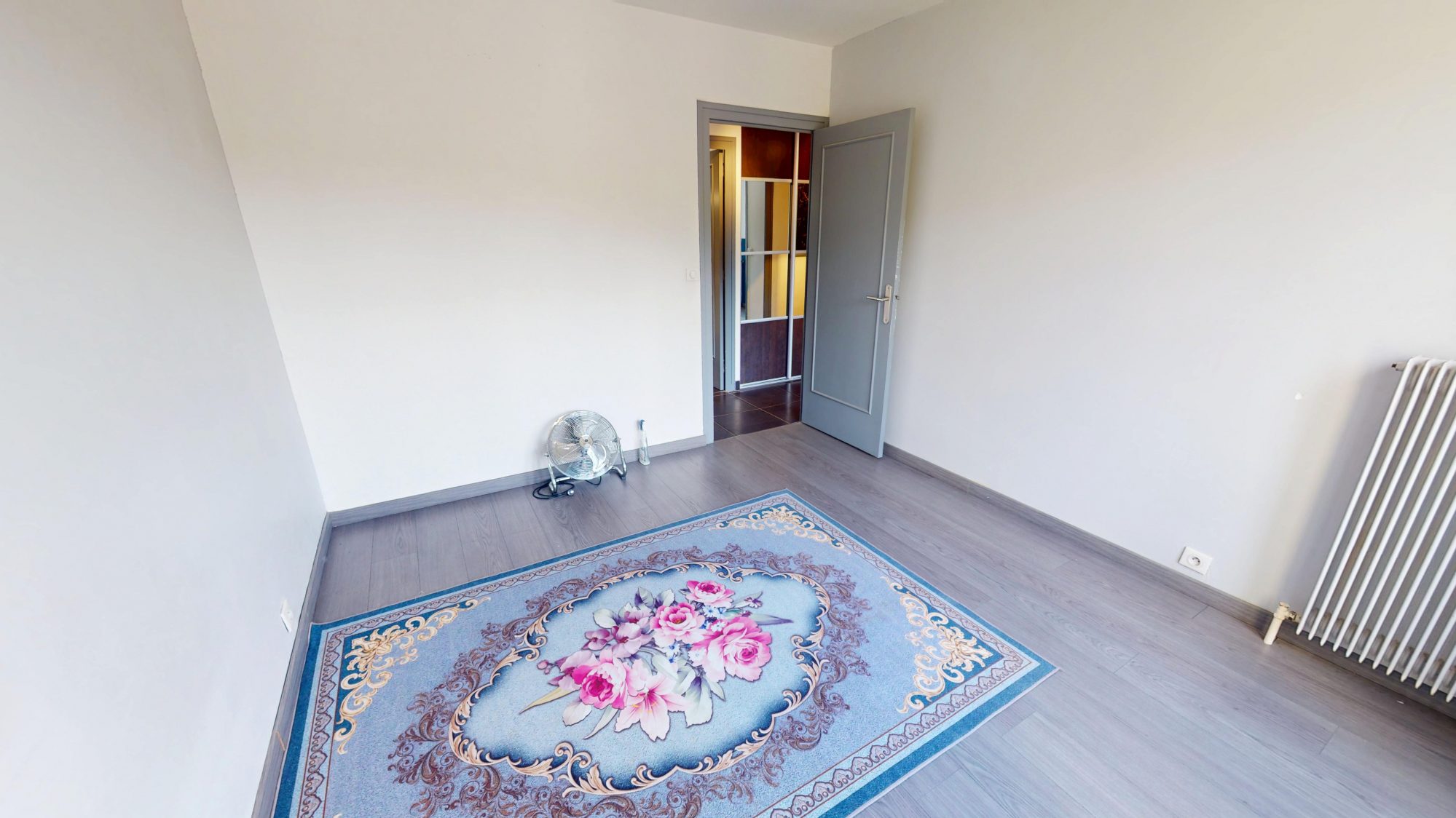 Appartement - 3 pièces - 89 m² - Le Chambon-Feugerolles (42500)