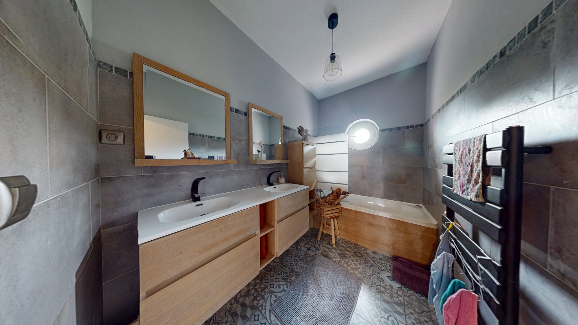 Très beau T2/T3 Saint-Étienne 42100