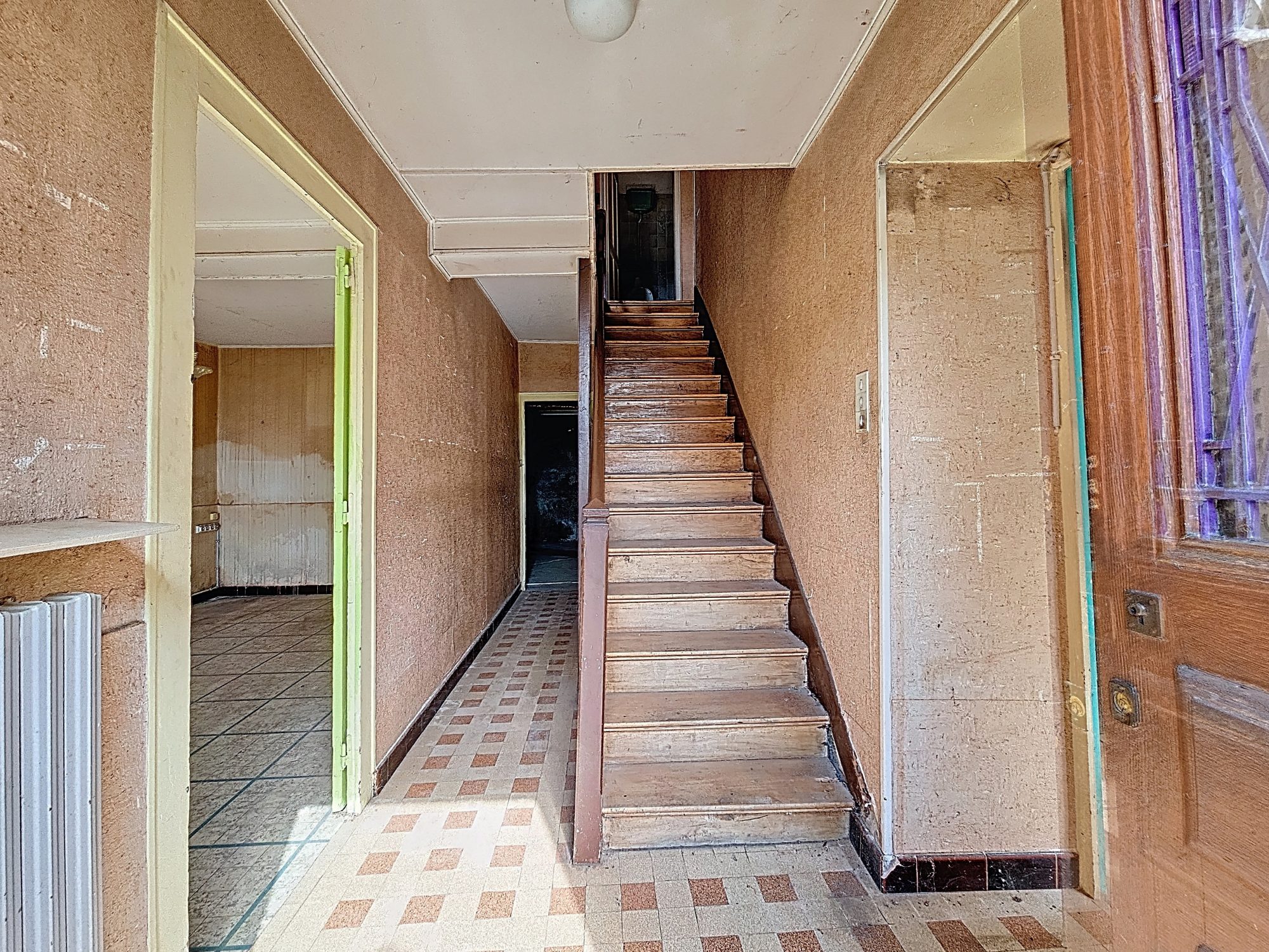 Maison à rénover avec gros potentiel Porte-des-Bonnevaux 38260