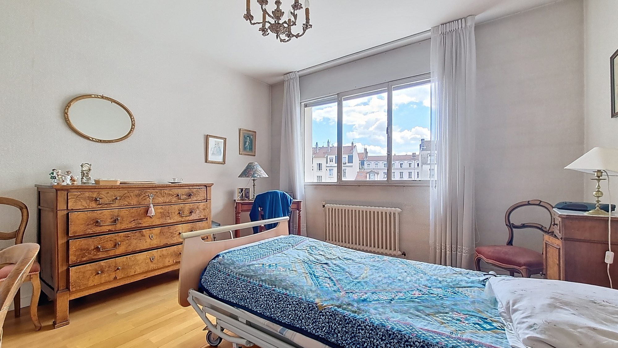 Métro Saxe-Gambetta - Appartement T5 de 120 m² avec terrasse. Possibilité parking en sous sol Lyon 69007