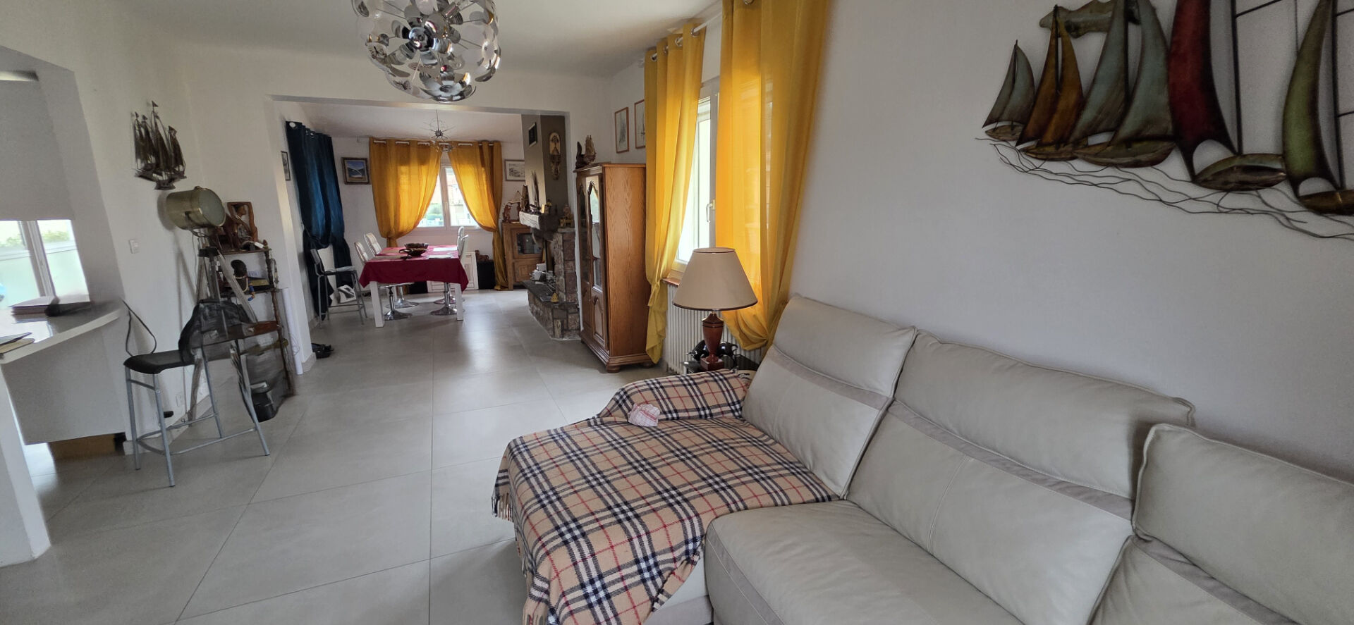 AGDE  RARE MAISON  DPE classé A (environ 200M² ) SUR 492M² DE TERRAIN .QUARTIER CALME