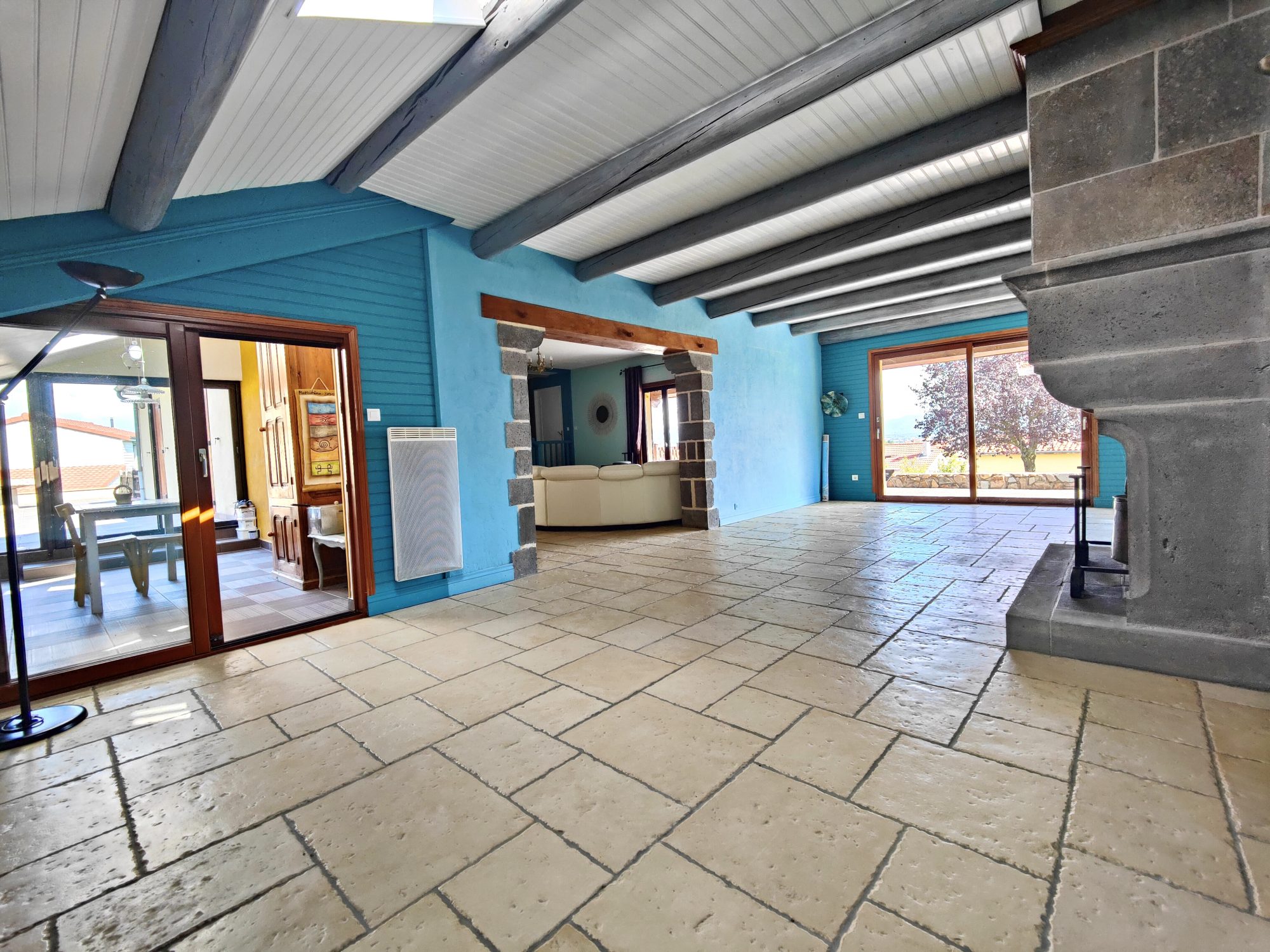 Maison - 7 pièces - 140 m² - Brioude (43100)