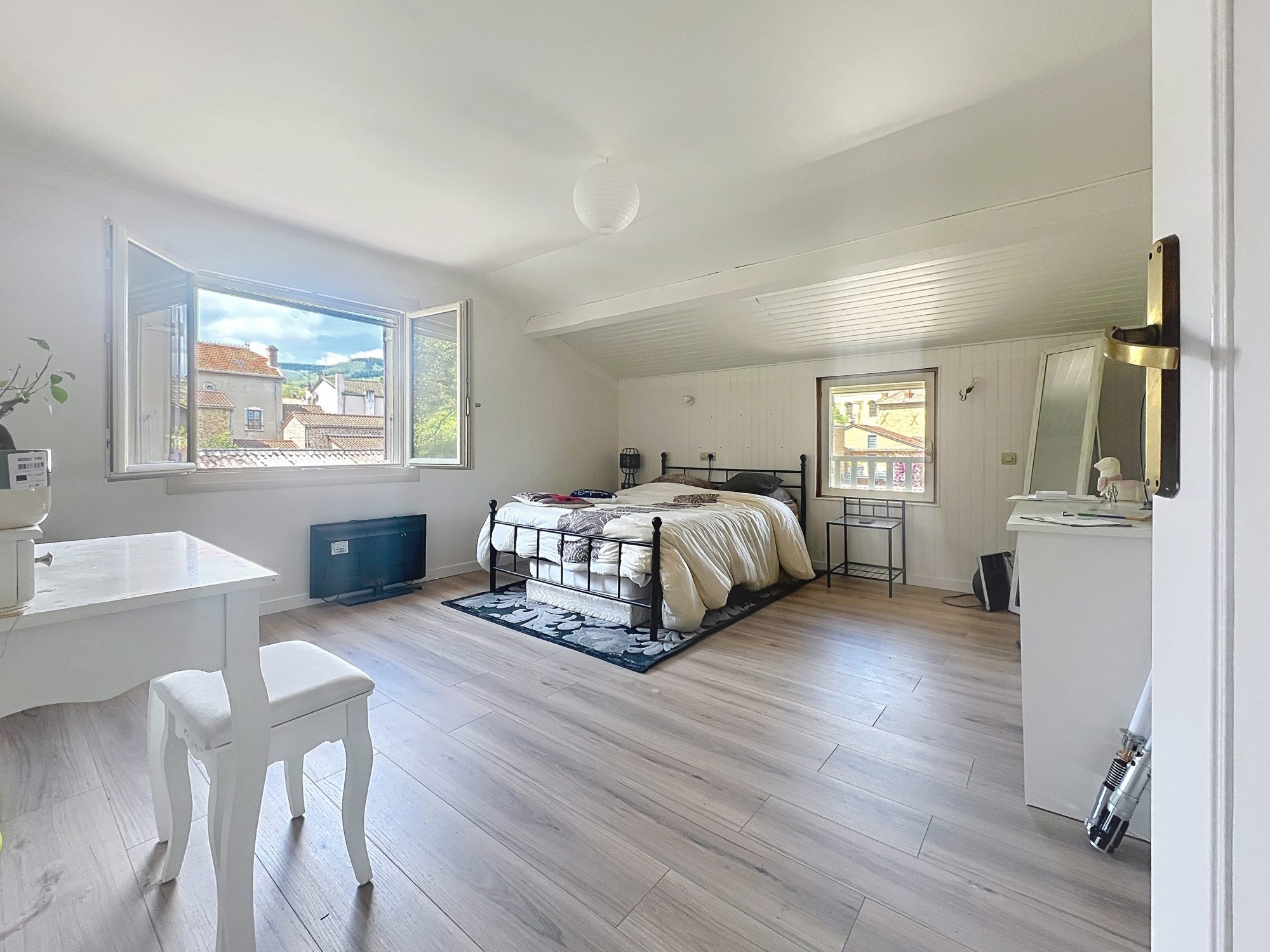 BELLE MAISON A PIERRECLOS 185 m² Pierreclos 71960