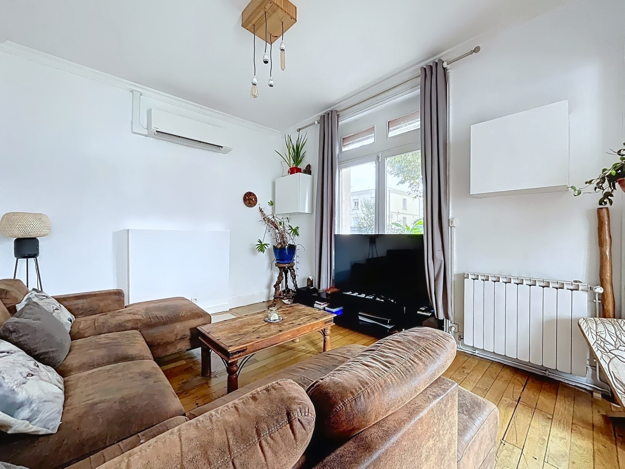 Maison de ville avec jardin – Montée Bon Accueil, Vienne Vienne 38200