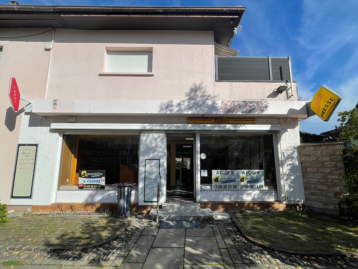 Local commercial  102.80 m2 OTTMARSHEIM 68490