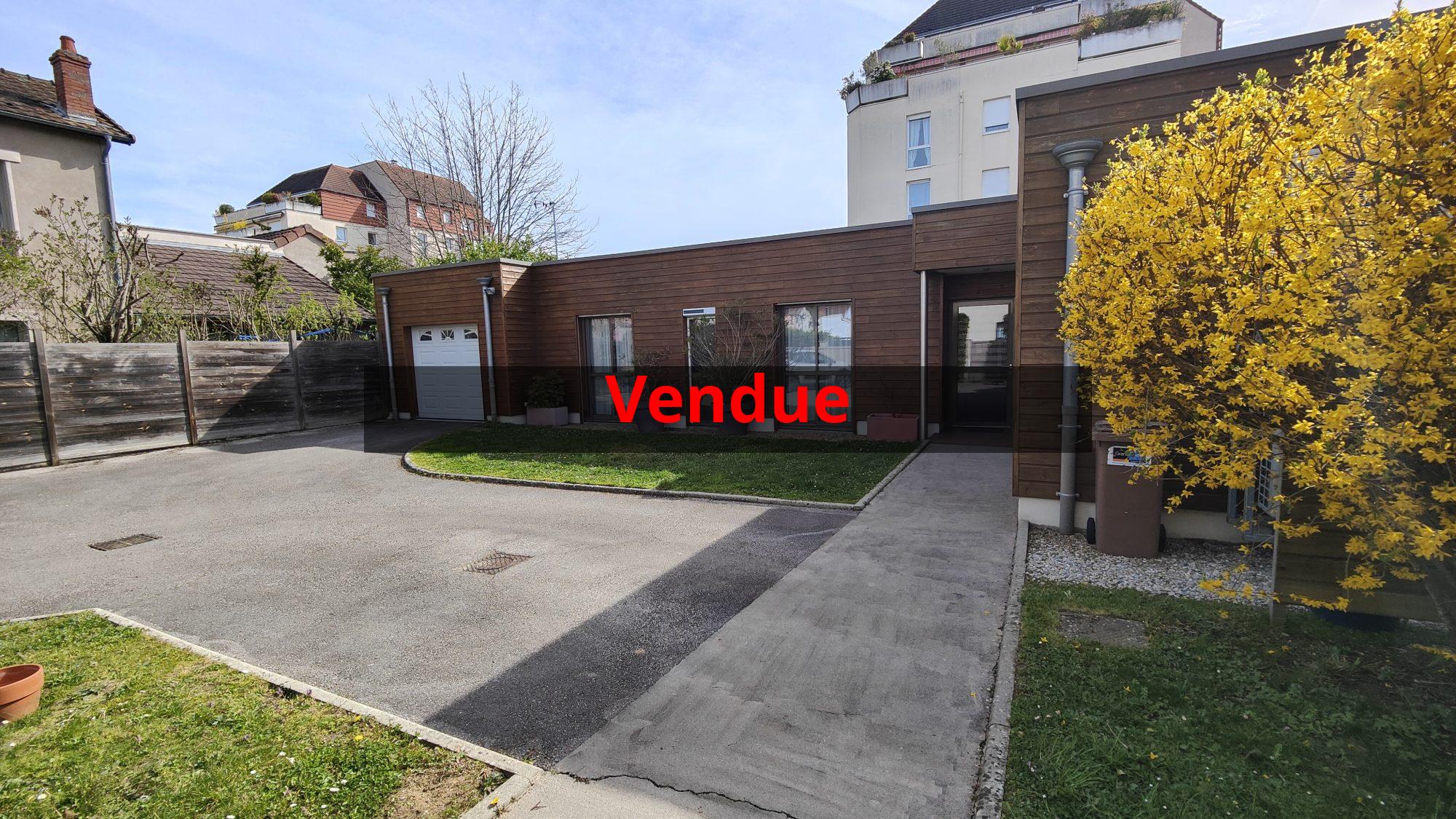 MAISON PLAIN PIED PROCHE CENTRE-VILLE