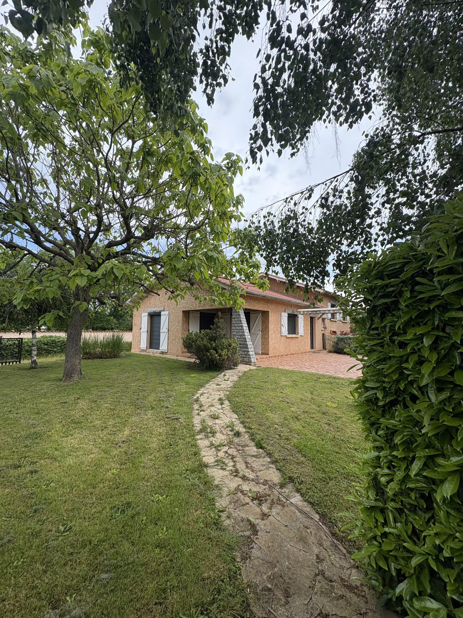 Maison - 6 pièces - 123 m² - Épercieux-Saint-Paul (42110)