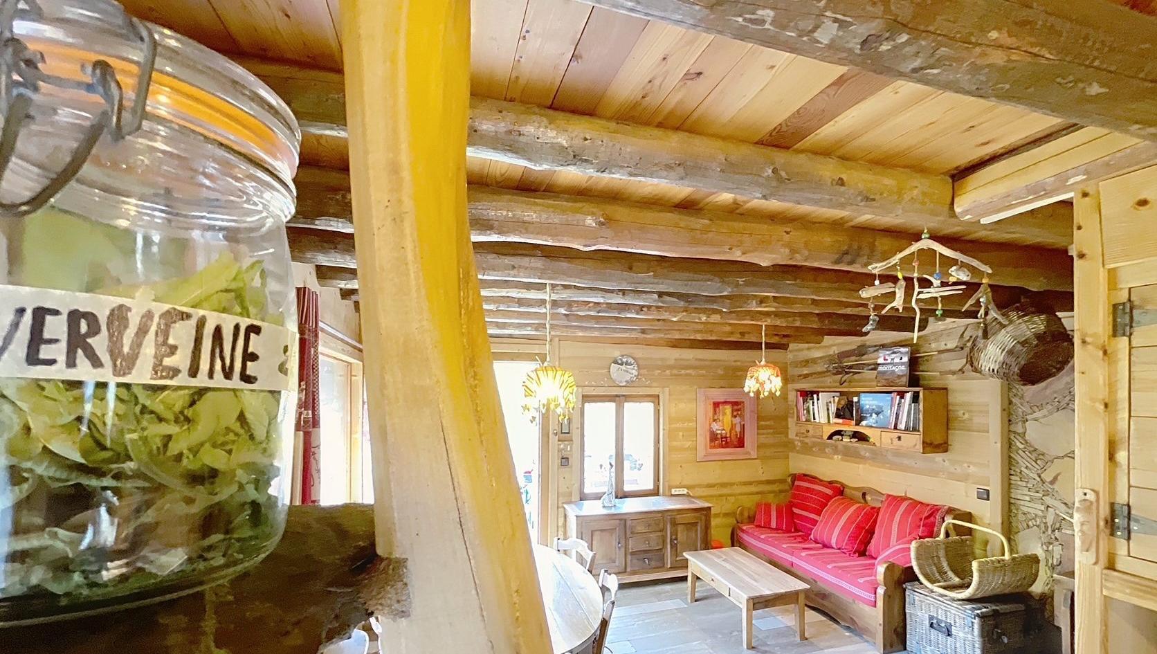 Maison de Montagne face à la Meije La Grave 05320