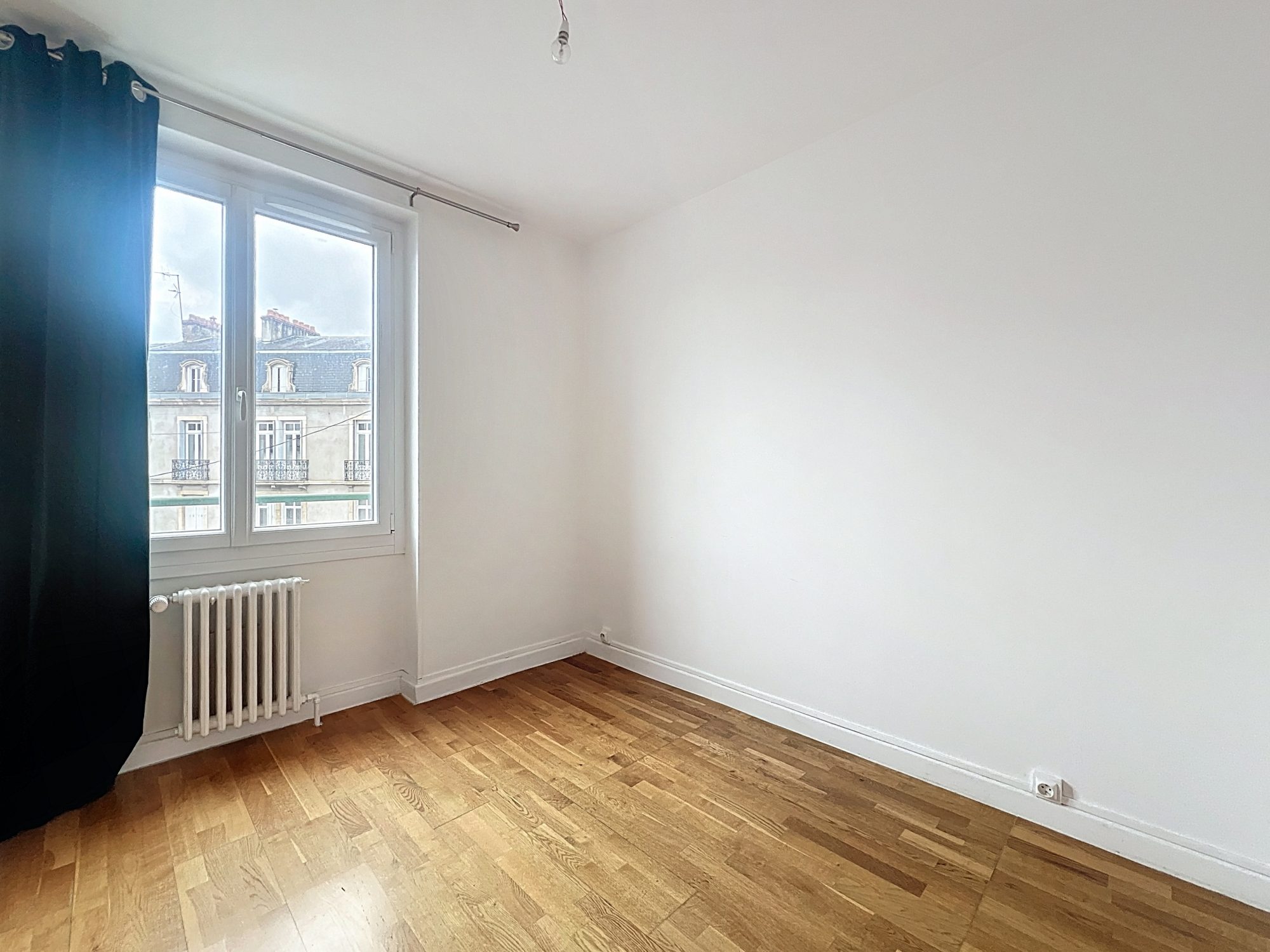 Appartement - 3 pièces - 64 m² - Dijon (21000)
