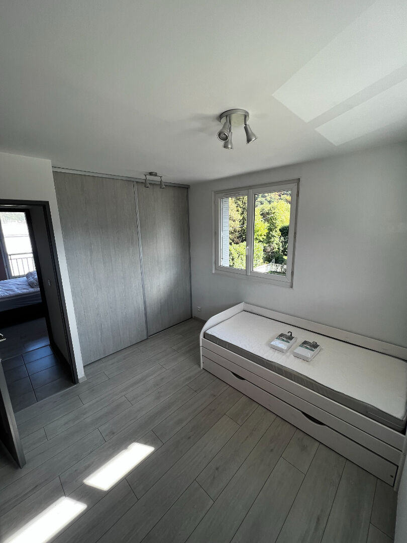 Appartement MEUBLE Albertville 3 pièce(s) 70.38 m2 avec garage ALBERTVILLE 73200