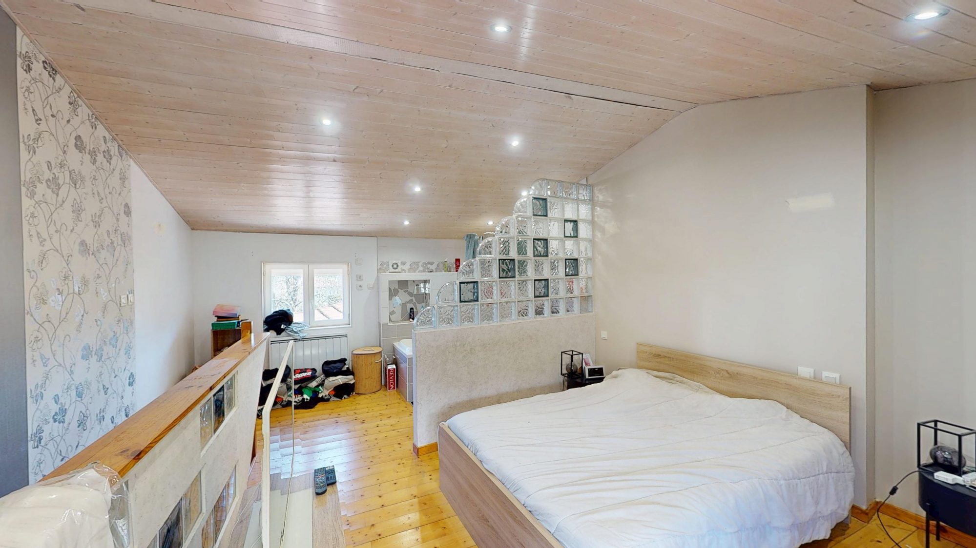 Maison - 5 pièces - 135 m² - Fraisses (42490)