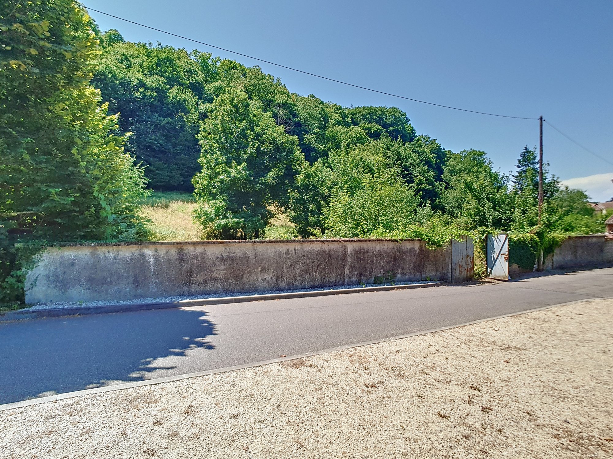 Terrain constructible au coeur de Chatonnay