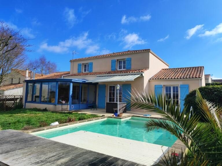 Maison - 6 pièces - 168 m² - Niort (79000)