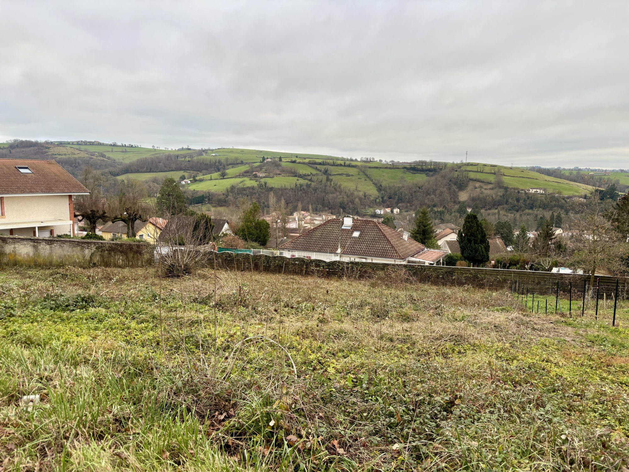 TERRAIN 1005m²