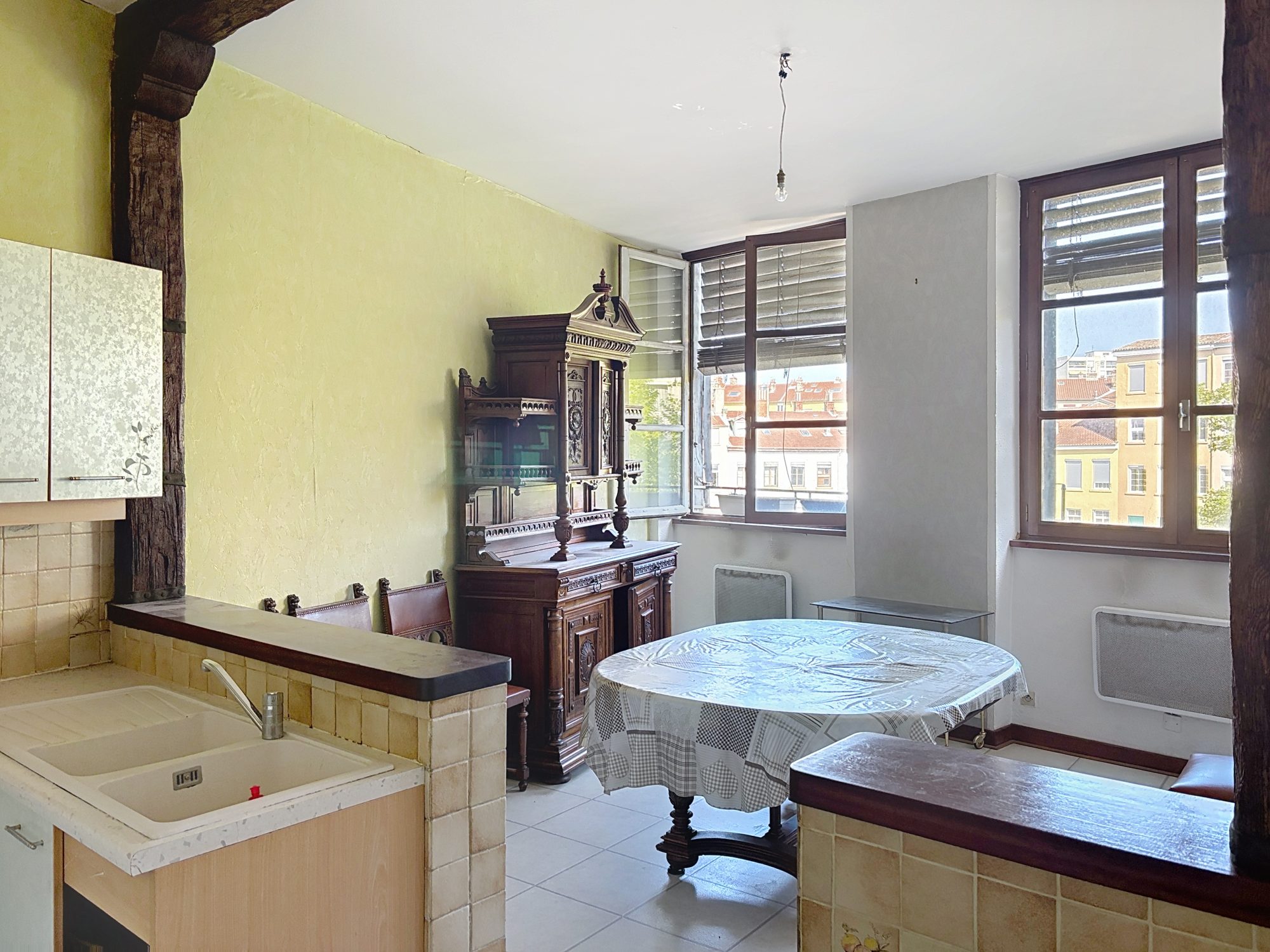 T3/4 Canus place des tapis coeur Croix Rousse Lyon 69004