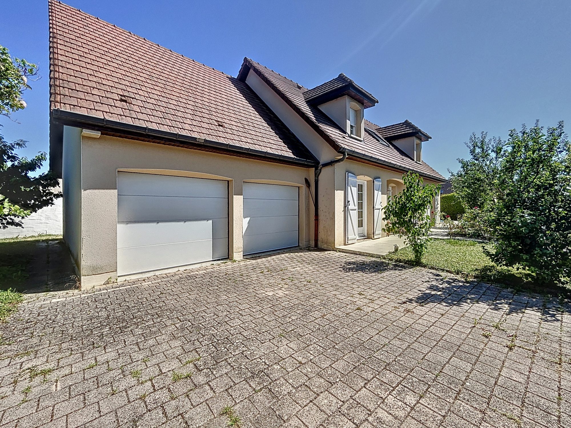 Maison familiale 133m2 - Ruffey-lès-Echirey Ruffey-lès-Echirey 21490