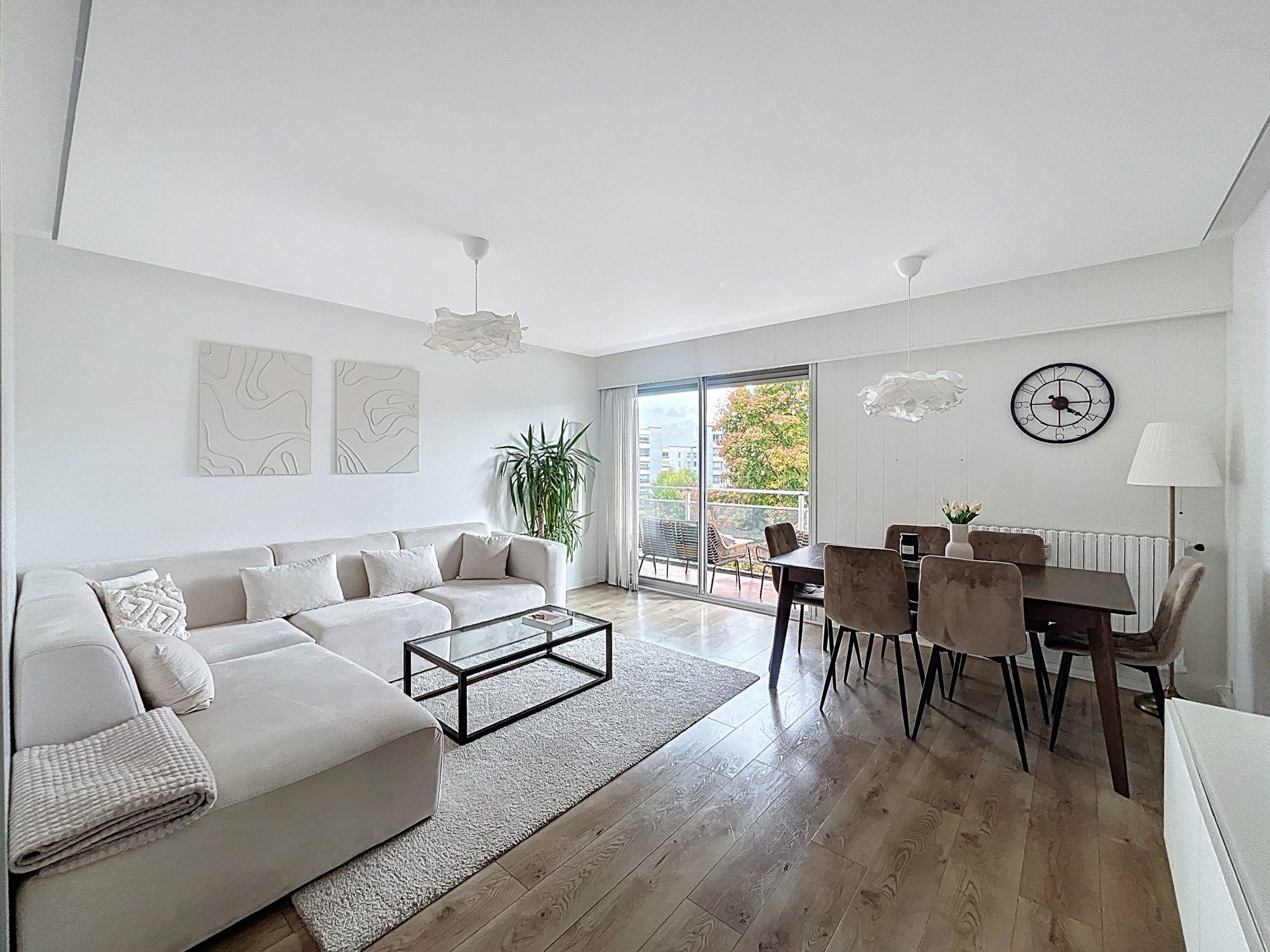 Appartement spacieux Type T3 d'environ 79m² Saint-Genis-Pouilly 01630