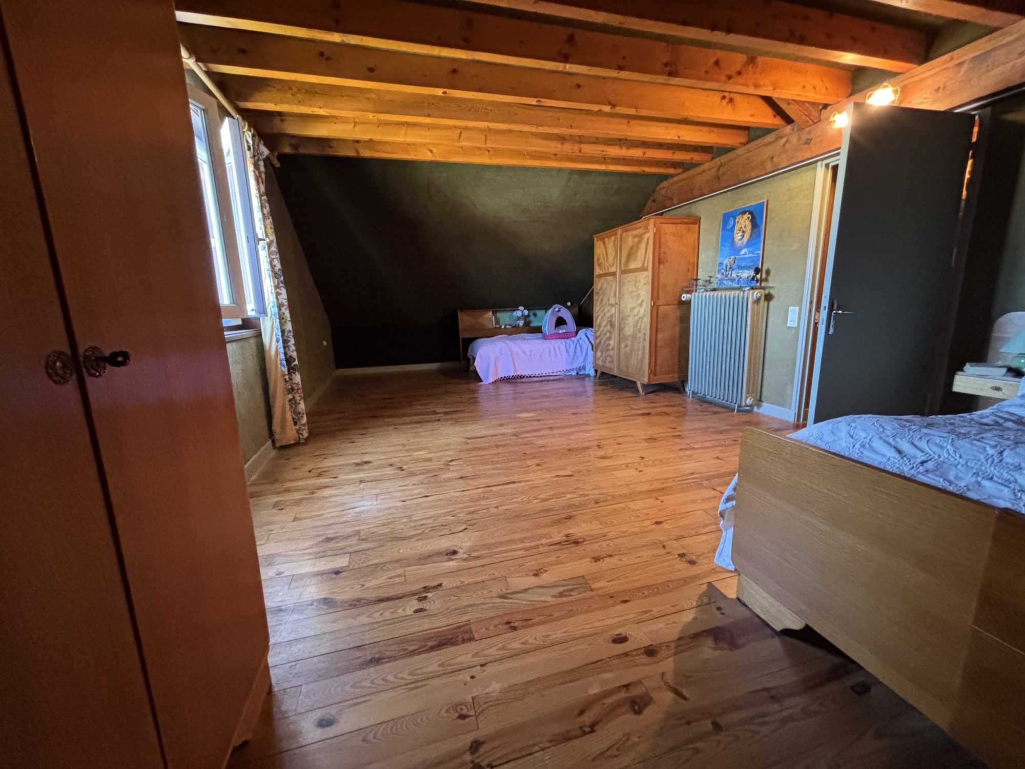 Maison - 7 pièces - 170 m² - Ambert (63600)