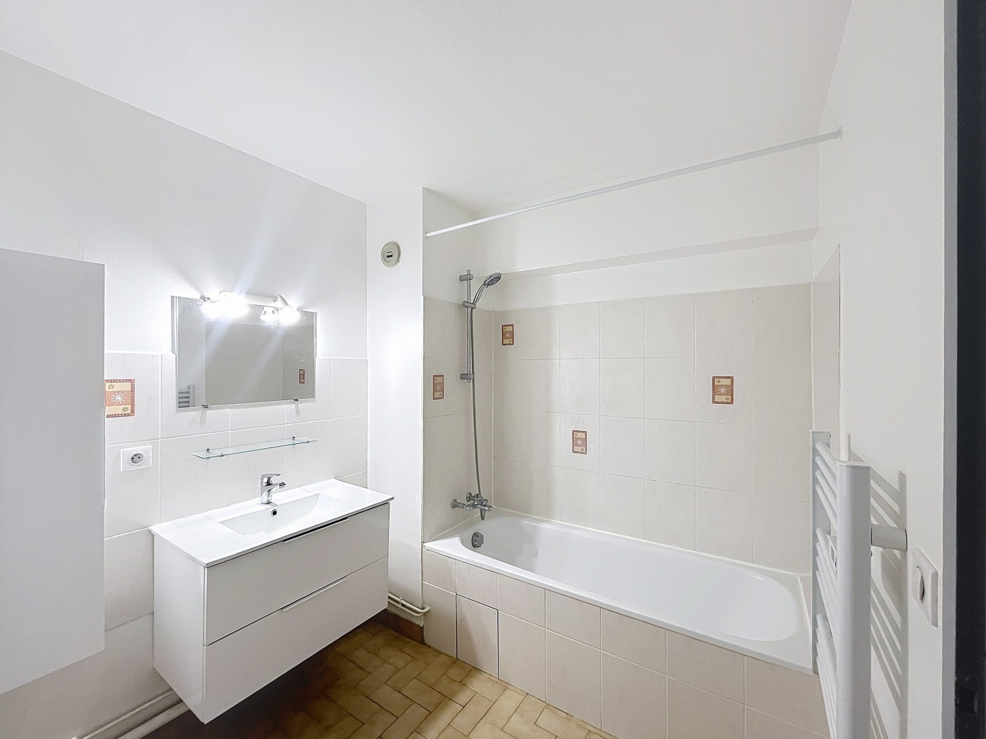 Appartement de Type T2 d'environ 47m² Gex 01170