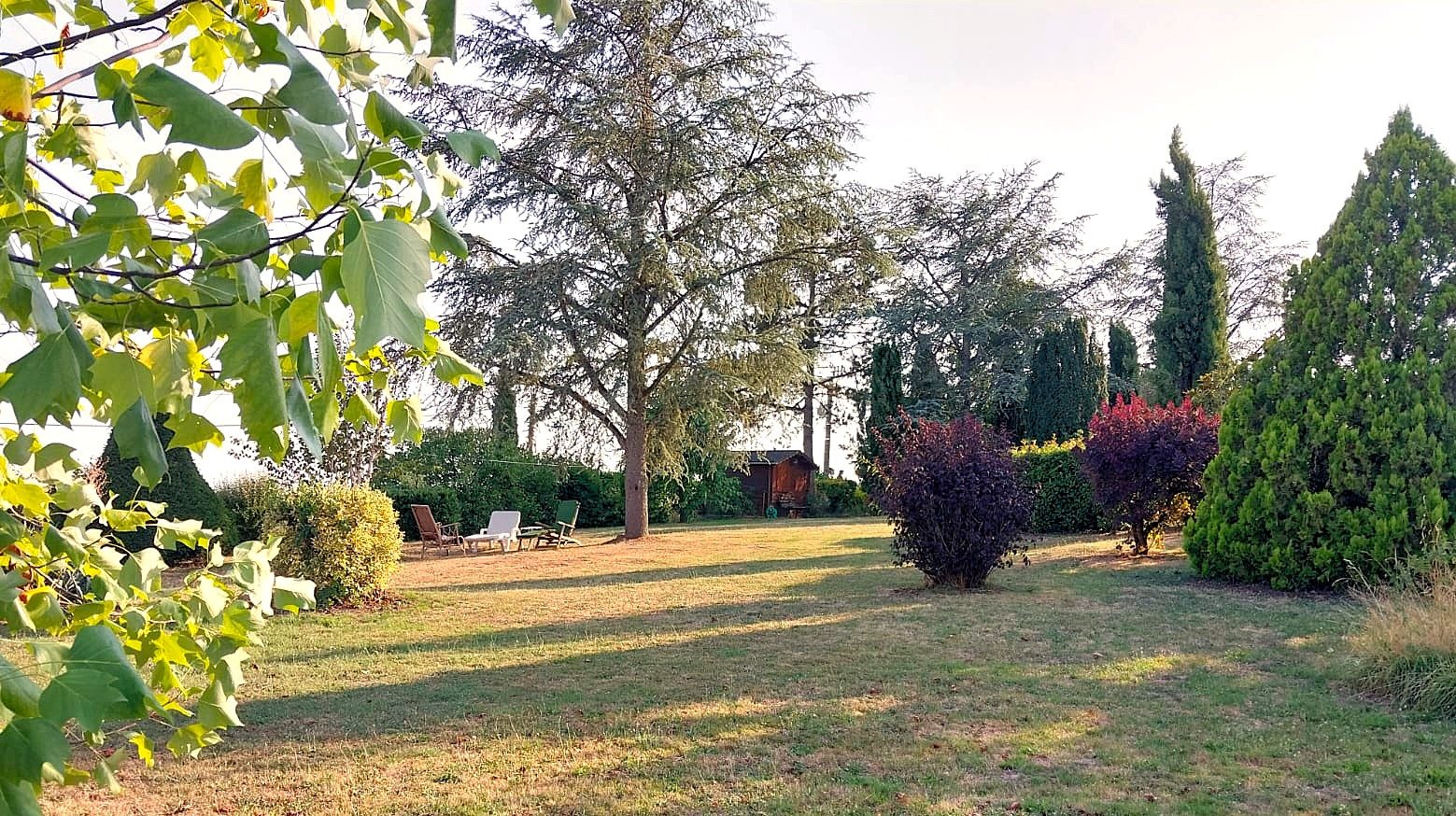 En lisière du parc naturel du Morvan et de du massif d'Uchon Charmoy 71710