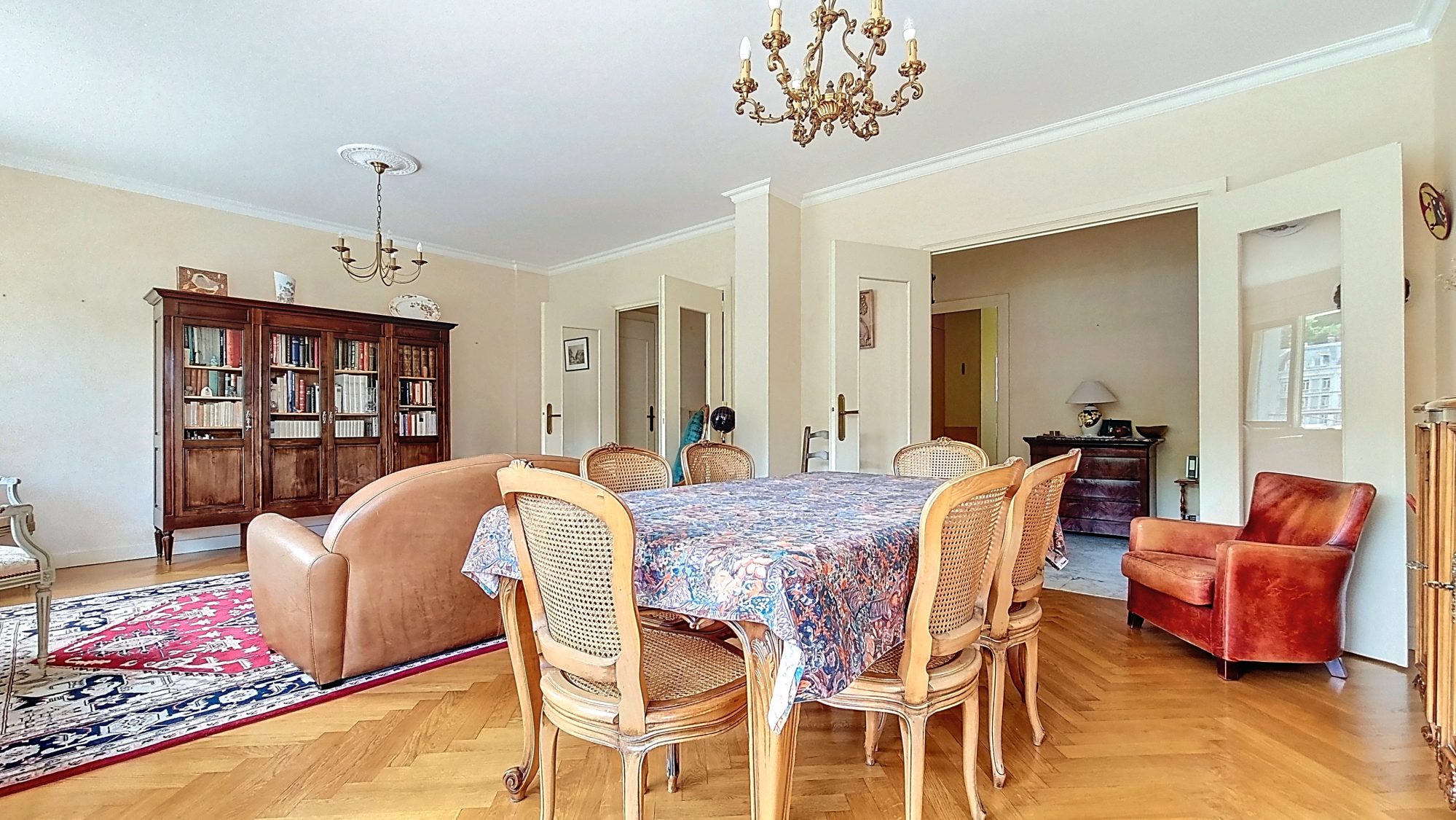 QUAI DE SAONE - T5 de 120 m² avec terrasse - garage Lyon 69001