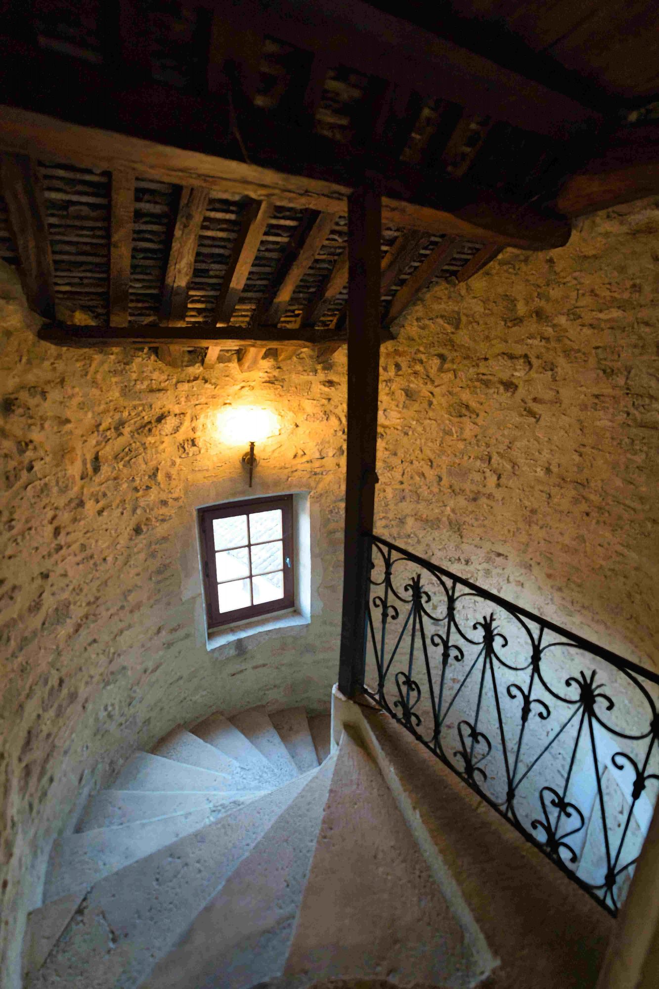 MAISON DE CARACTERE EN PIERRE Tournus 71700