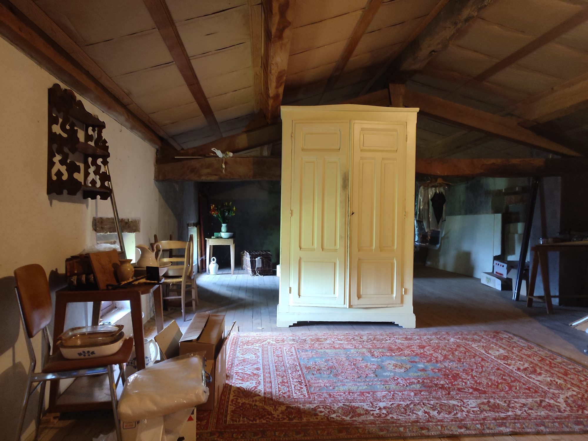 Ferme en pierres Olliergues 63880