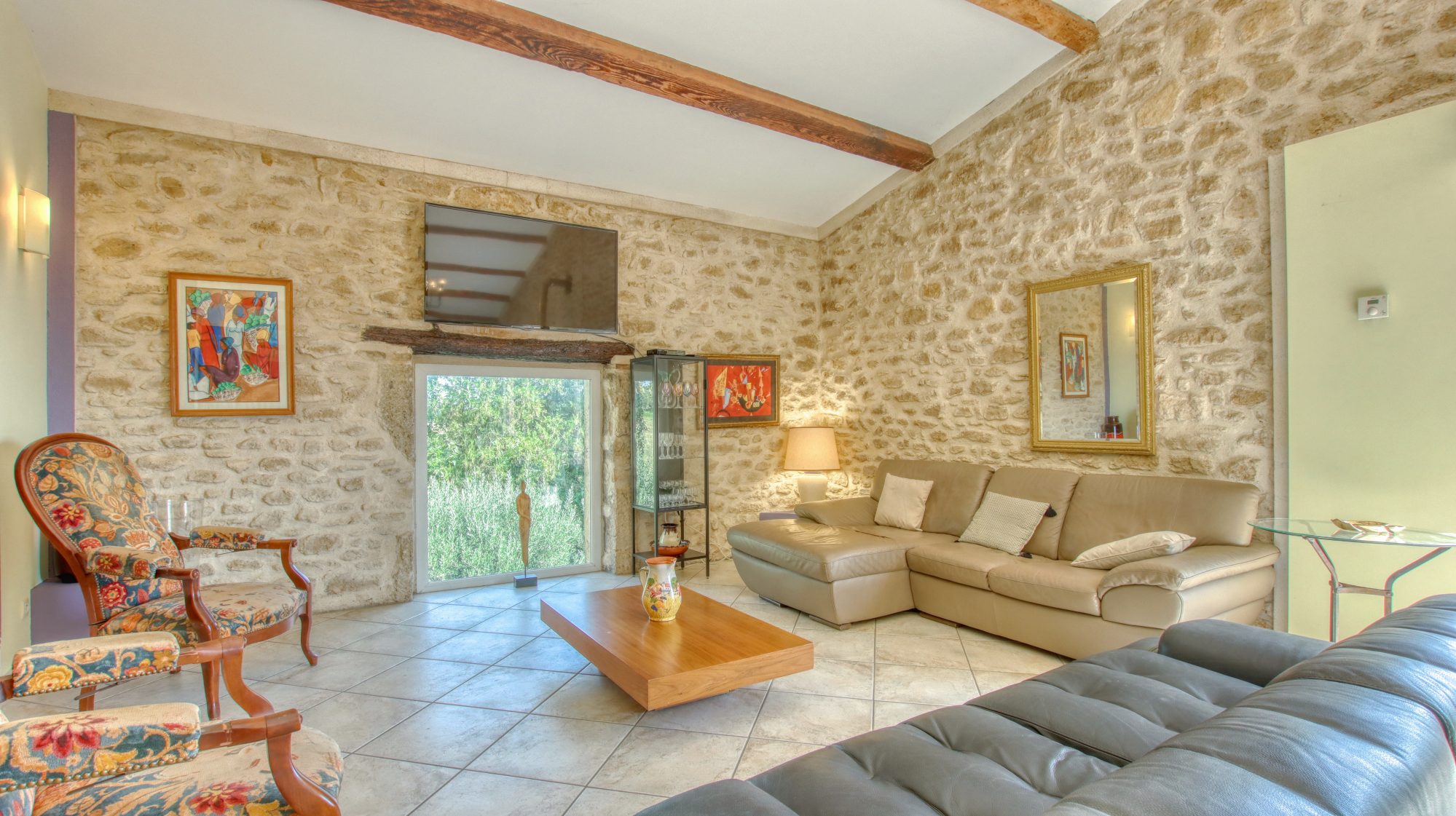 Magnifique bâtisse en pierre Étoile-sur-Rhône 26800